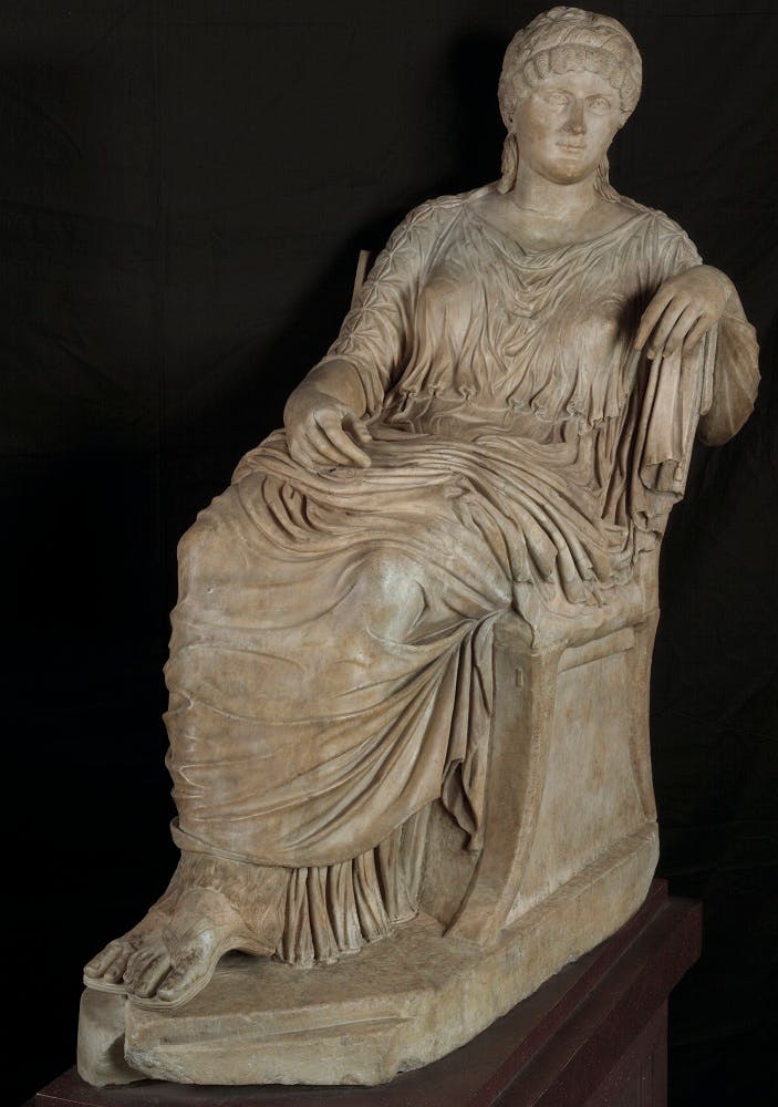 Statua dell’imperatrice Elena