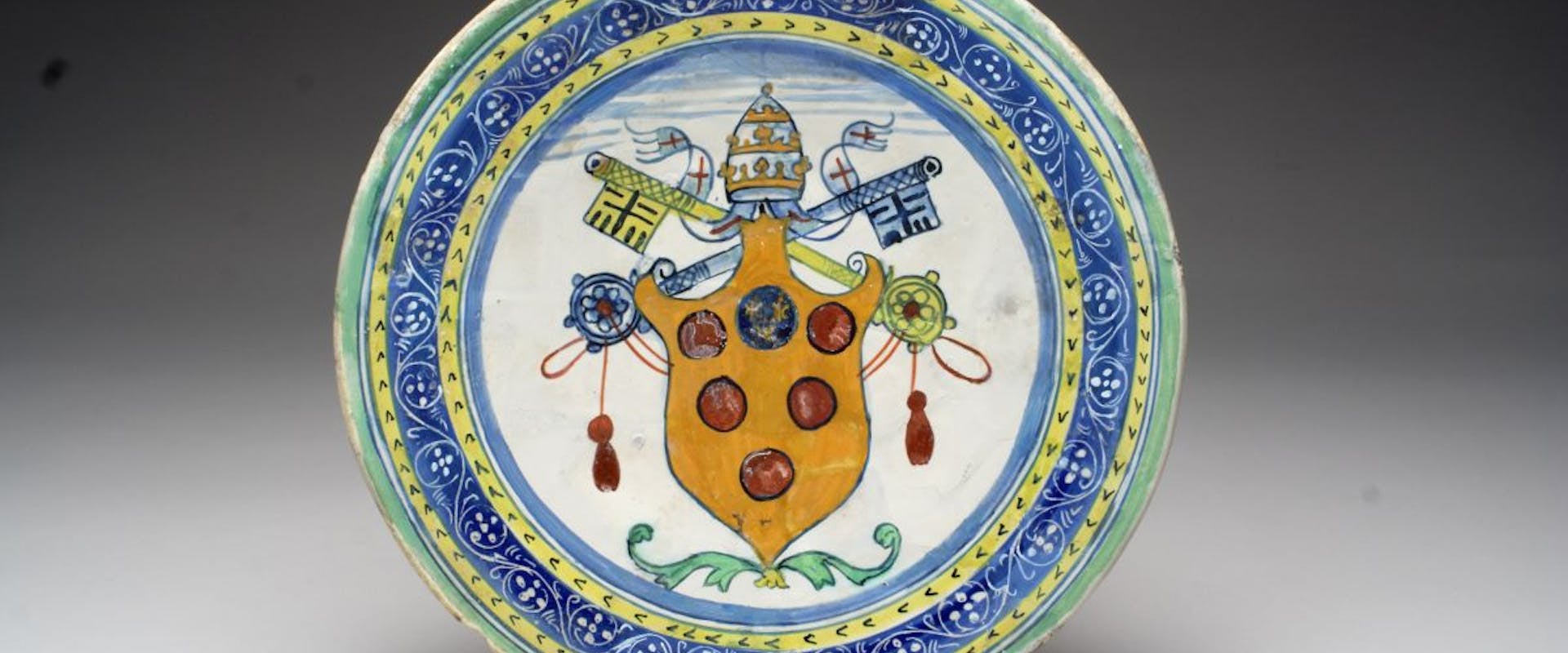 La ceramica di Montelupo e gli Uffizi. Una galleria di confronti