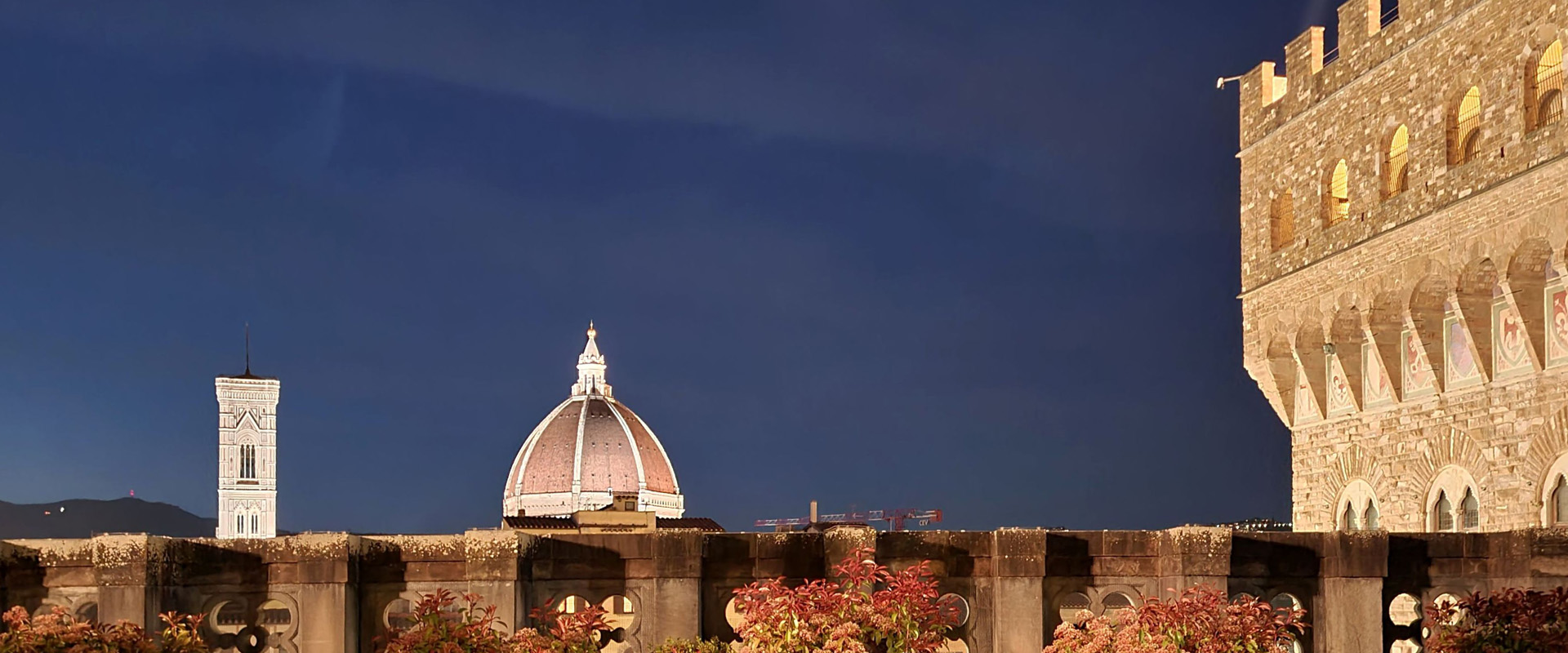 The Uffizi open again in the evening