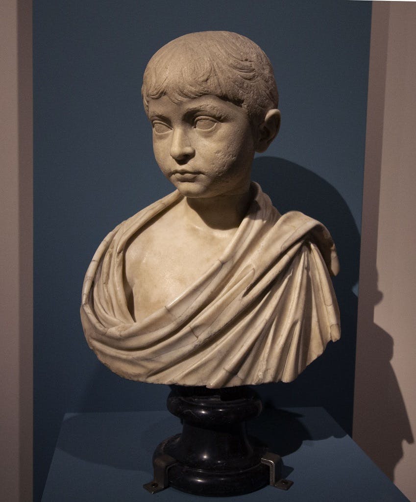 Child-friendly. Growing-up in ancient Rome