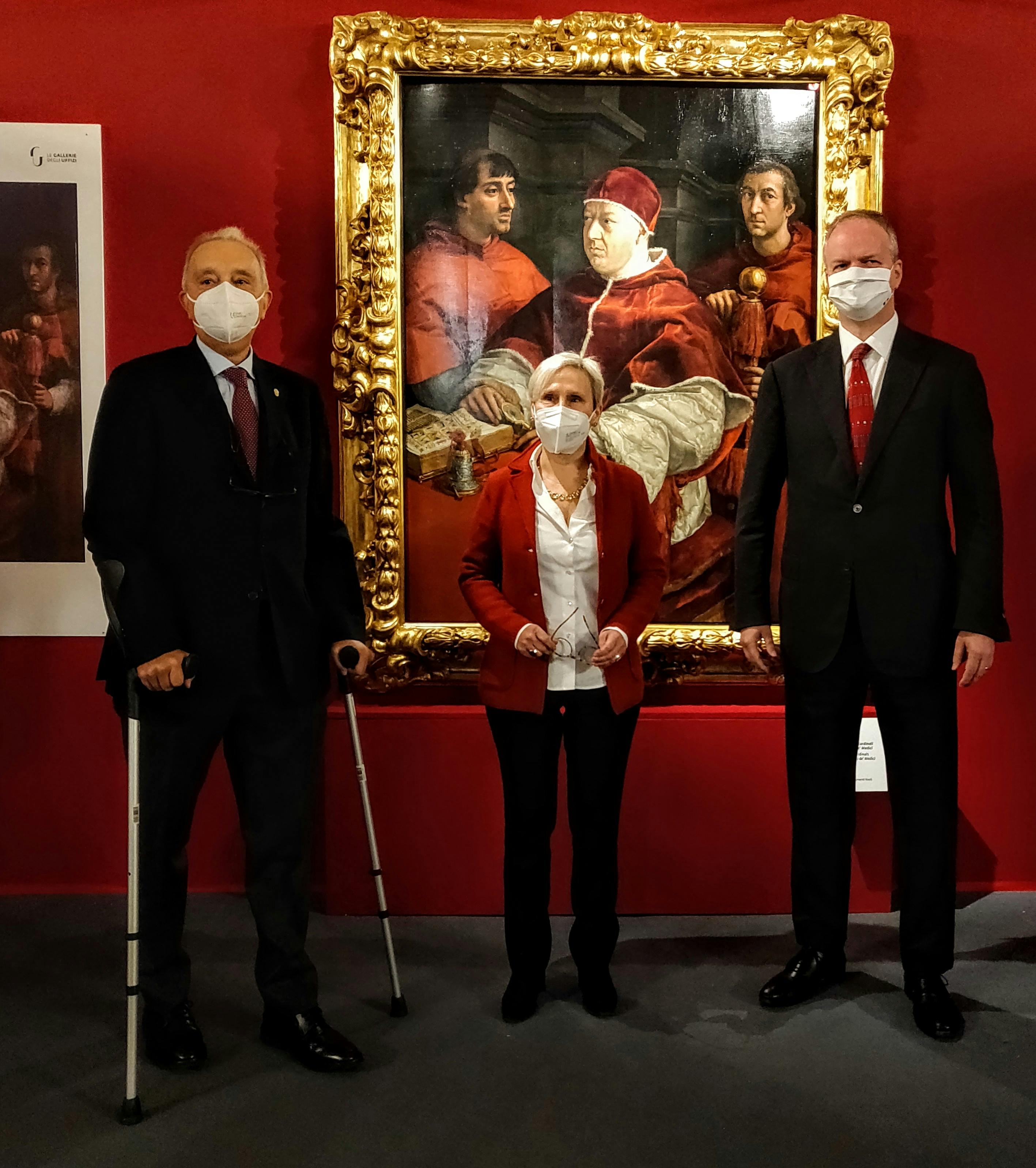 The Medici Pope returns to Florence