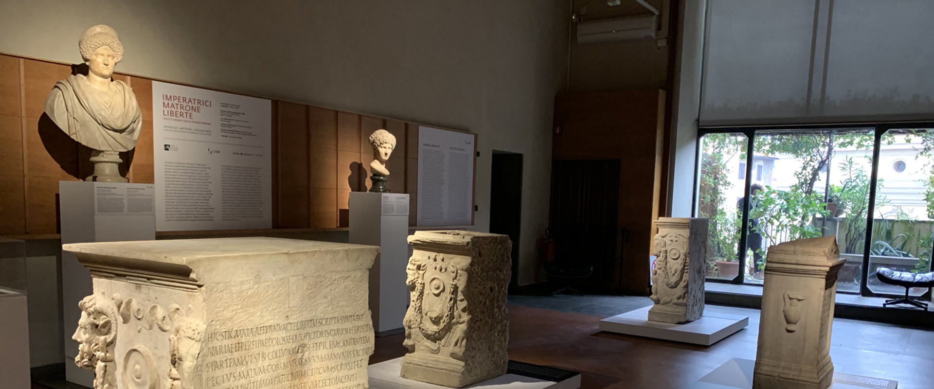 Imperatrici, matrone, liberte. Volti e segreti delle donne romane Imperatrici, matrone, liberte. Volti e segreti delle donne romane