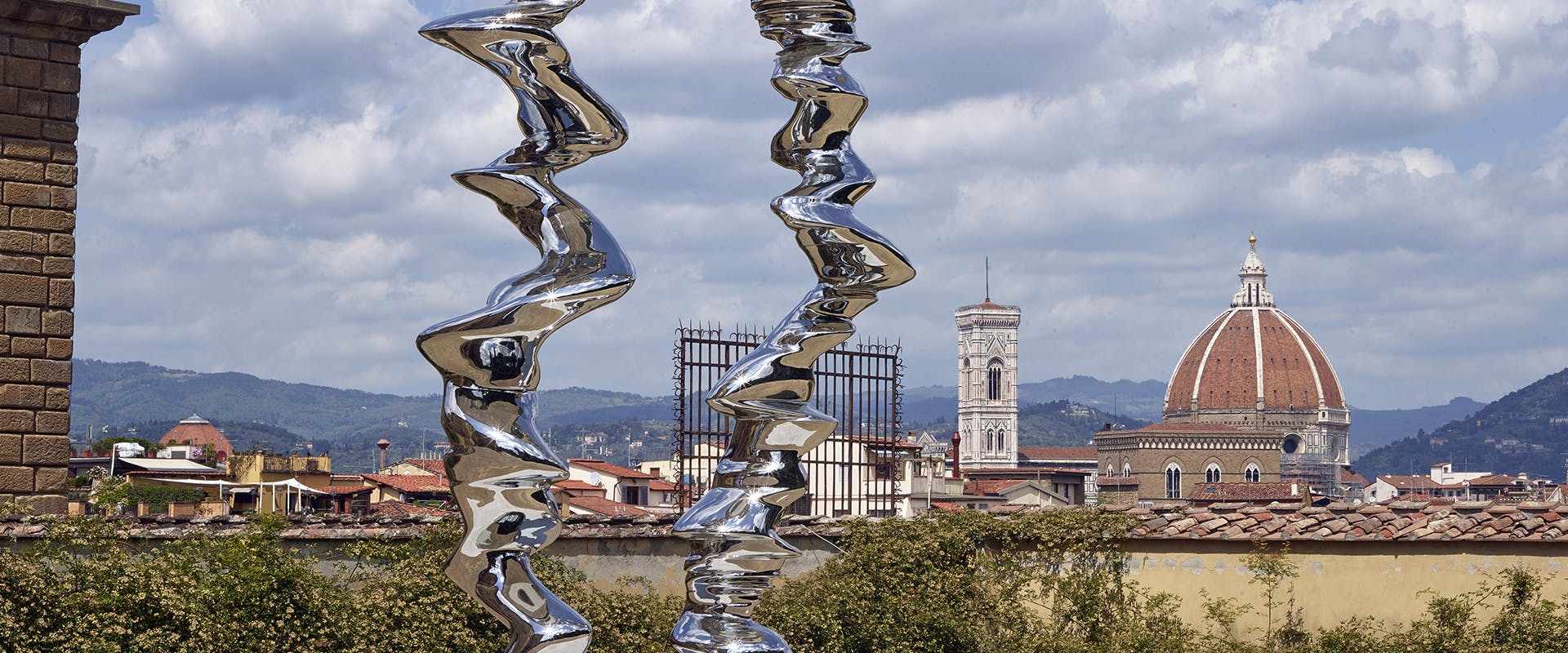 Tony Cragg in Boboli Gardens Tony Cragg in Boboli Gardens