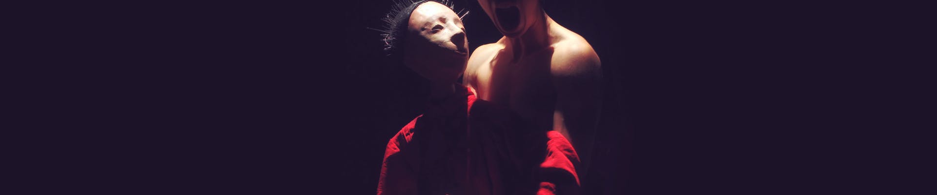 A Flower is not a Flower - About a Solid Body A Flower is not a Flower - About a Solid Body