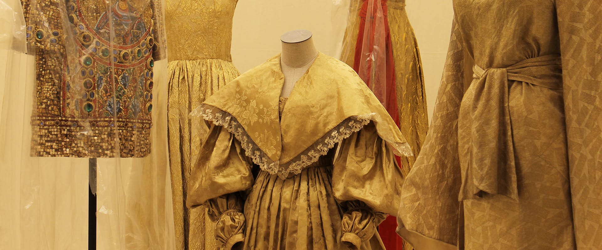 The Ephemeral Museum of Fashion