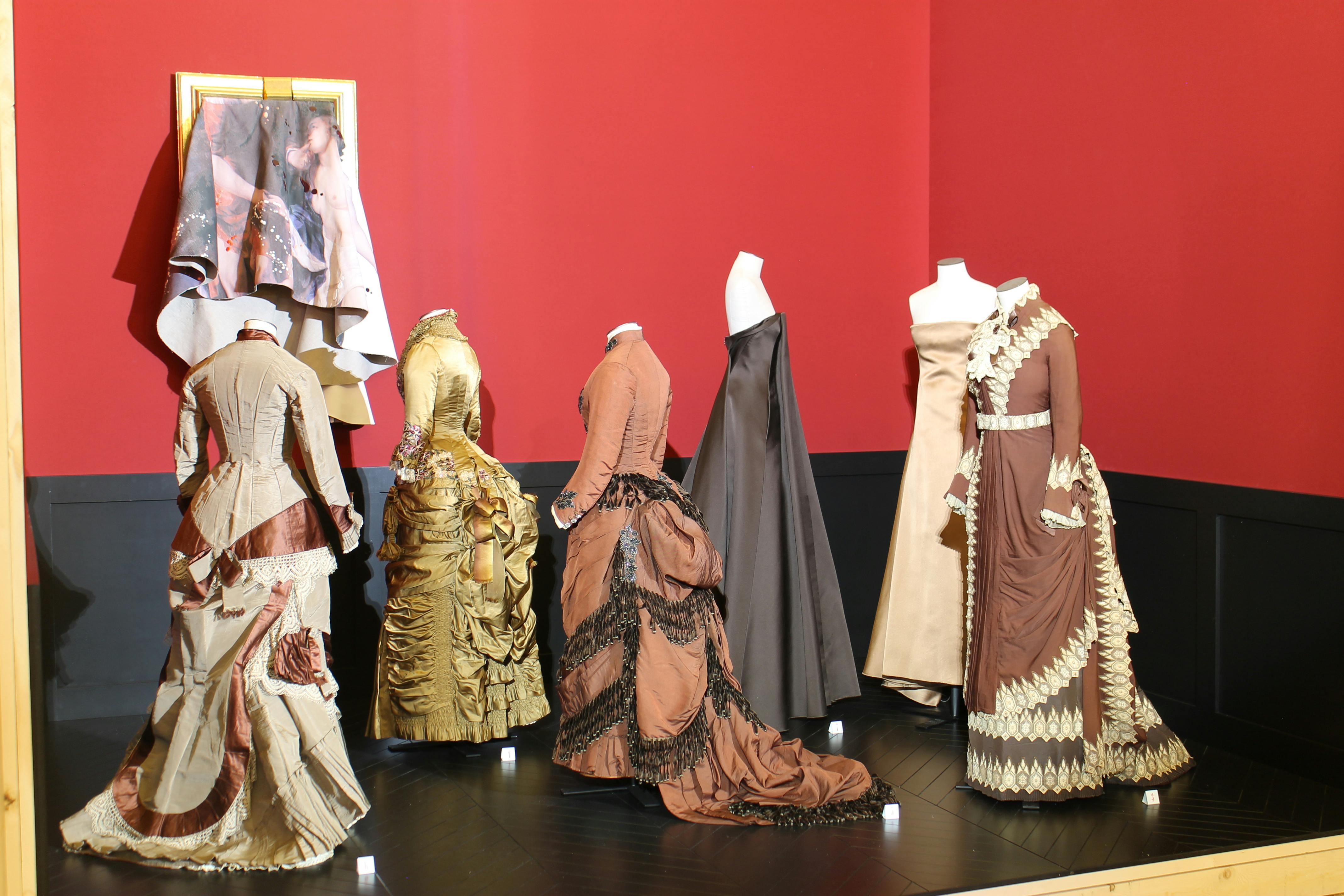 The Ephemeral Museum of Fashion