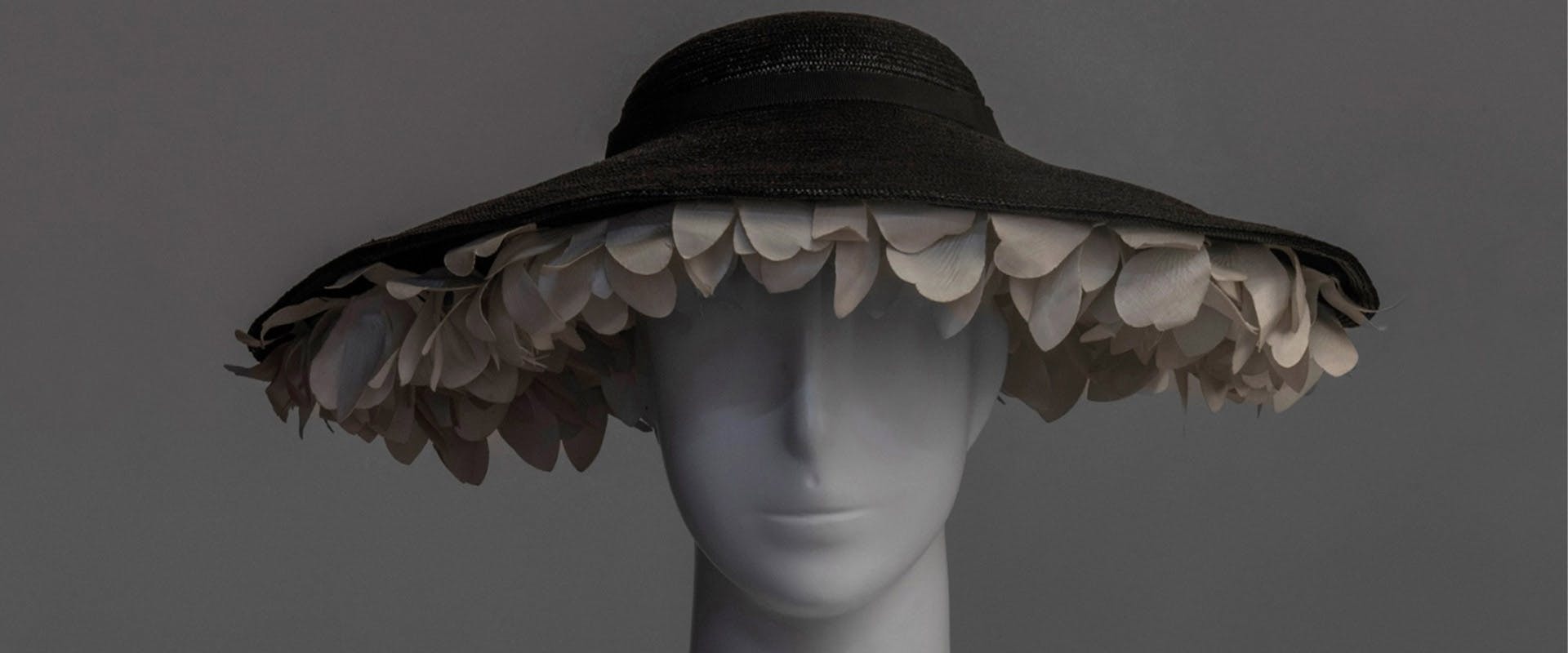Il cappello fra arte e stravaganza