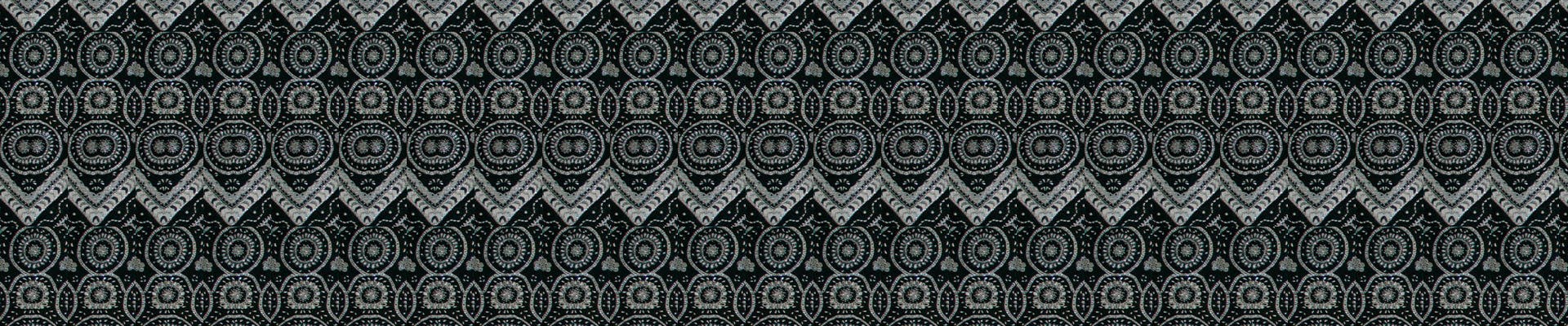 Le cravatte impossibili del Professore. La collezione Marzili alla Galleria del Costume di Palazzo Pitti a Firenze Le cravatte impossibili del Professore. La collezione Marzili alla Galleria del Costume di Palazzo Pitti a Firenze