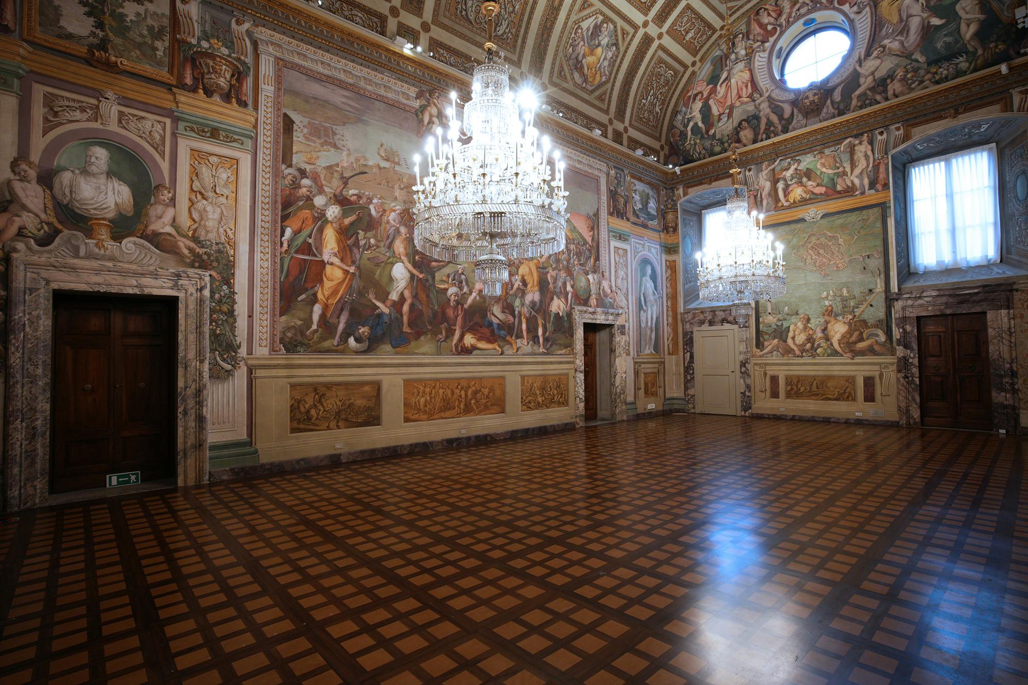 La Sala di Bona in Palazzo Pitti torna a risplendere