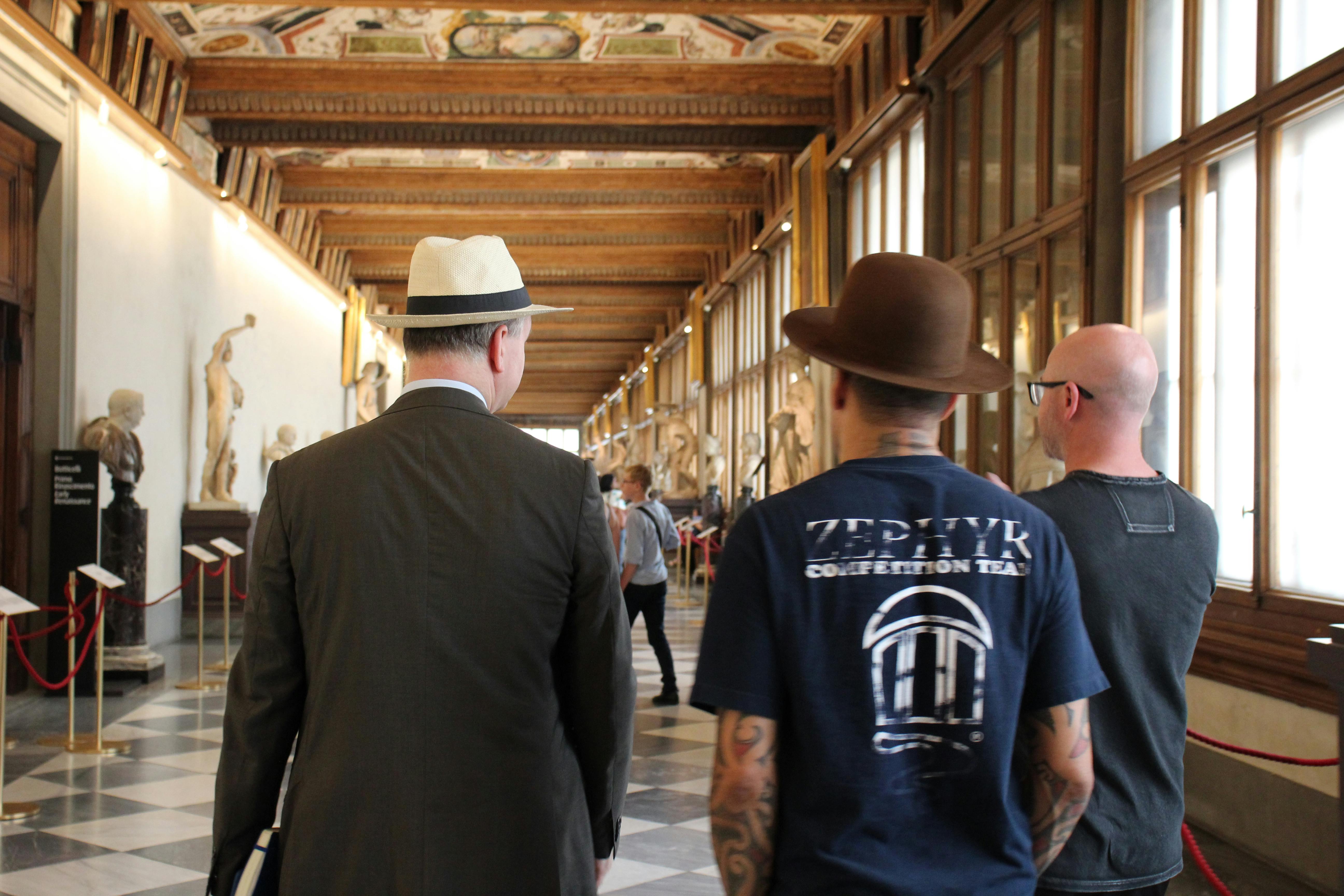 Rockstar invadono Uffizi, in Galleria Franz Ferdinand e Ben Harper