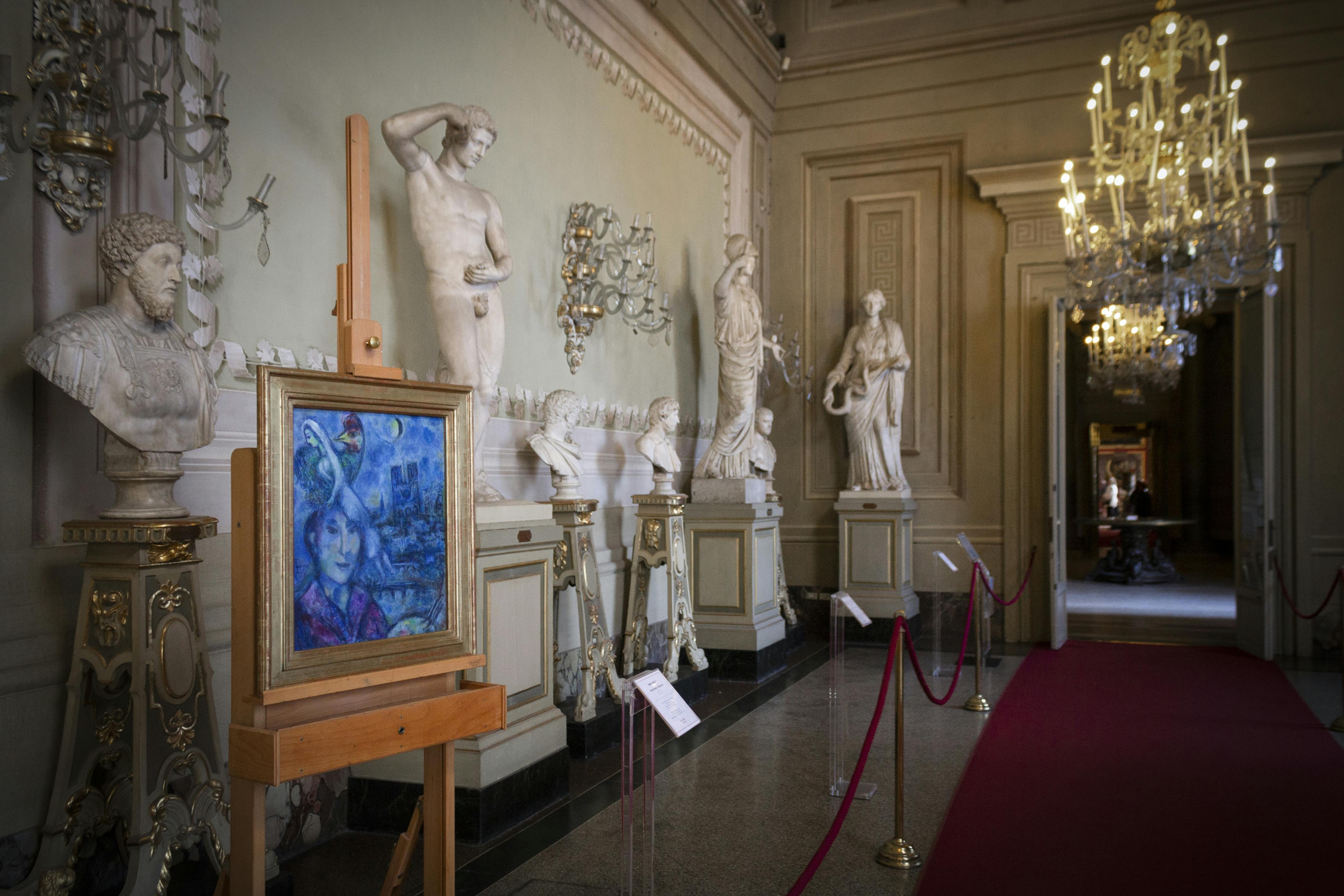 Gli Uffizi per Notre Dame, l'autoritratto di Chagall con la raffigurazione della Cattedrale esposto a Palazzo Pitti