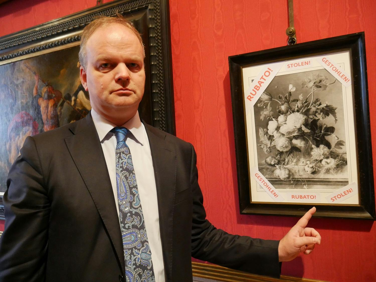 Germany return the painting stolen by the Nazis to Florence