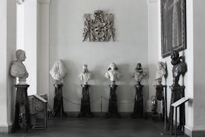 The forgotten Grand Duke. The series of Medici-Lorraine busts and their commendation in the so-called Antiricetto of the Gallery of Statues and Paintings