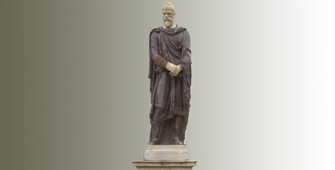 Statue of a Dacian, Pileatus