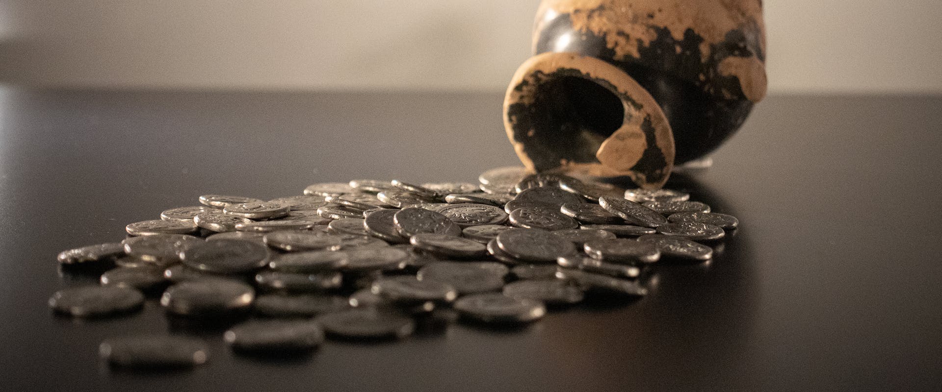 Pecunia non olet. Bankers in Ancient Rome Pecunia non olet. Bankers in Ancient Rome