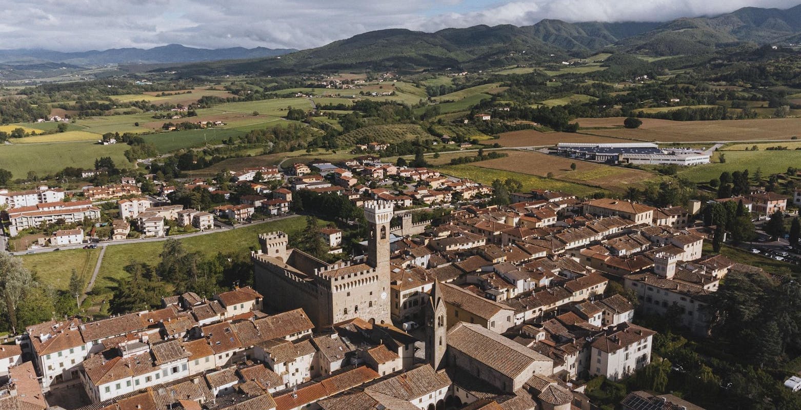 The Medici: Mugello Folk. Family portraits from the Gallerie degli Uffizi