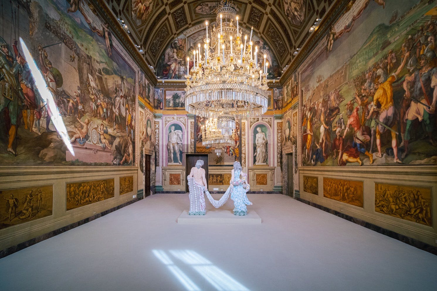 ‘Between Sky and Heart’. Joana Vasconcelos at the Uffizi Galleries