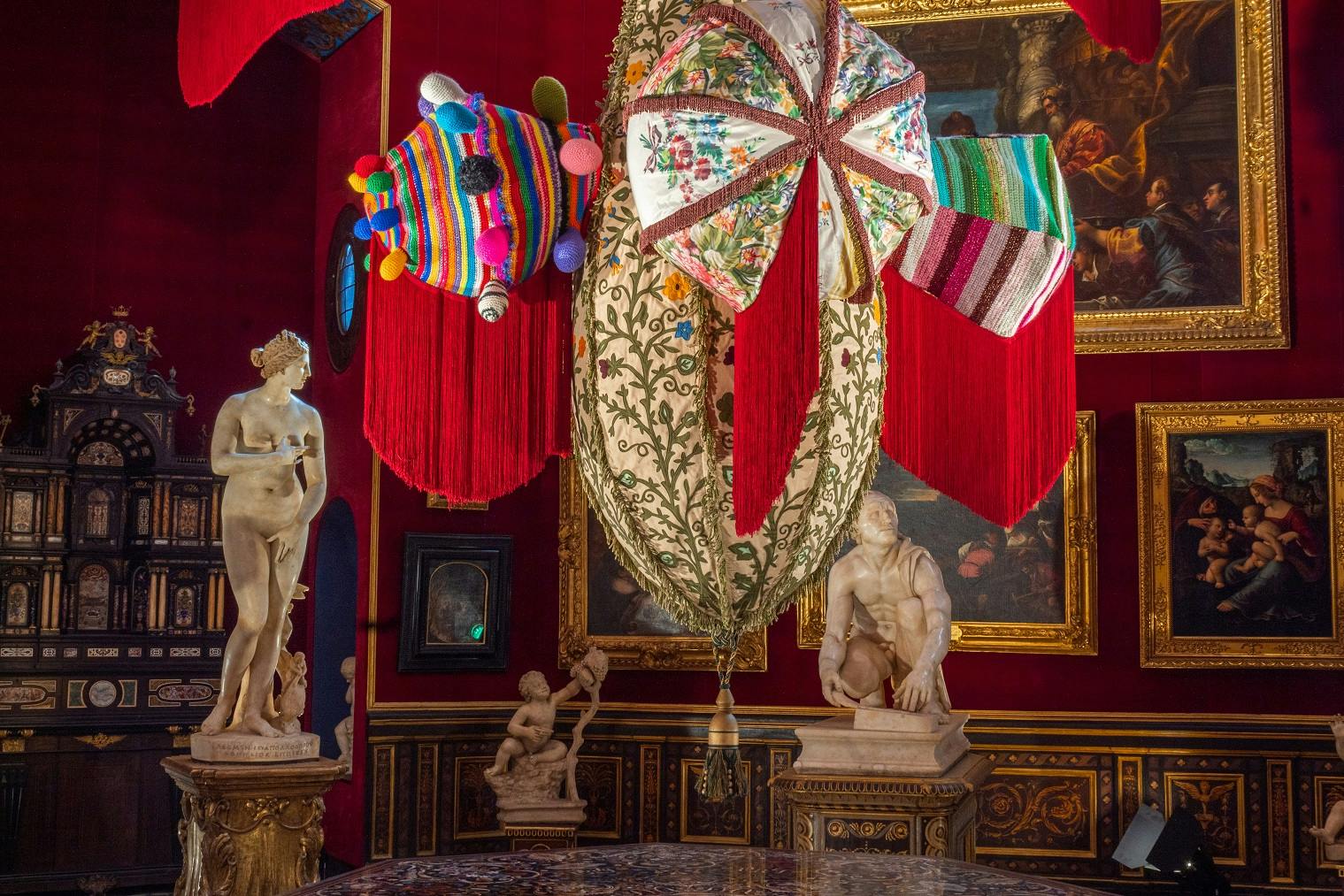 ‘Between Sky and Heart’. Joana Vasconcelos tra Uffizi e Palazzo Pitti