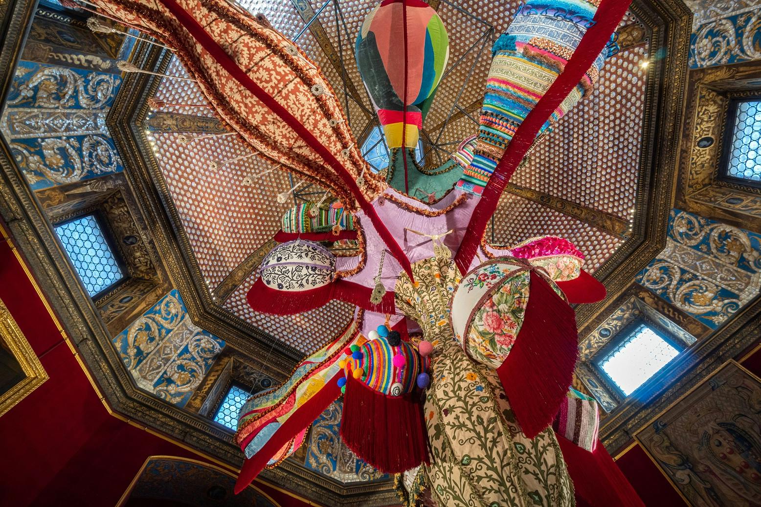 ‘Between Sky and Heart’. Joana Vasconcelos at the Uffizi Galleries