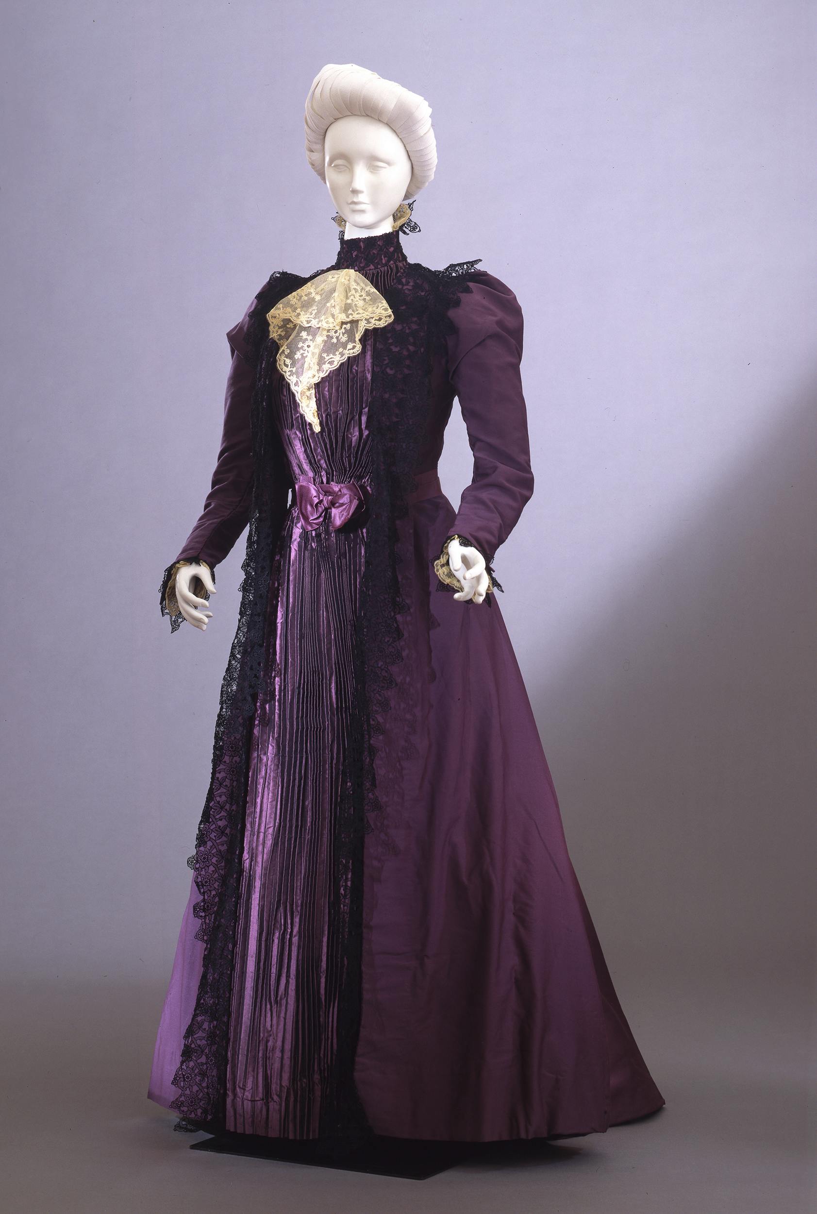 Abito da casa, Museo della Moda e del Costume