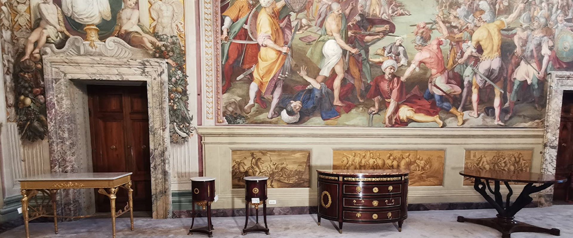 Sala di Bona, Palazzo Pitti-mobilio pronto per il restauro