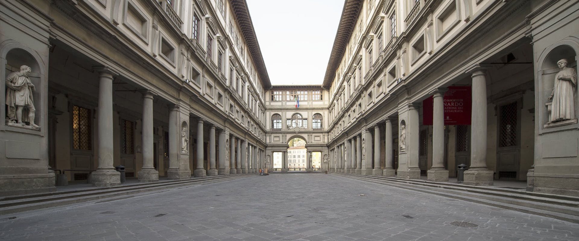 The Vasari construction The Vasari construction