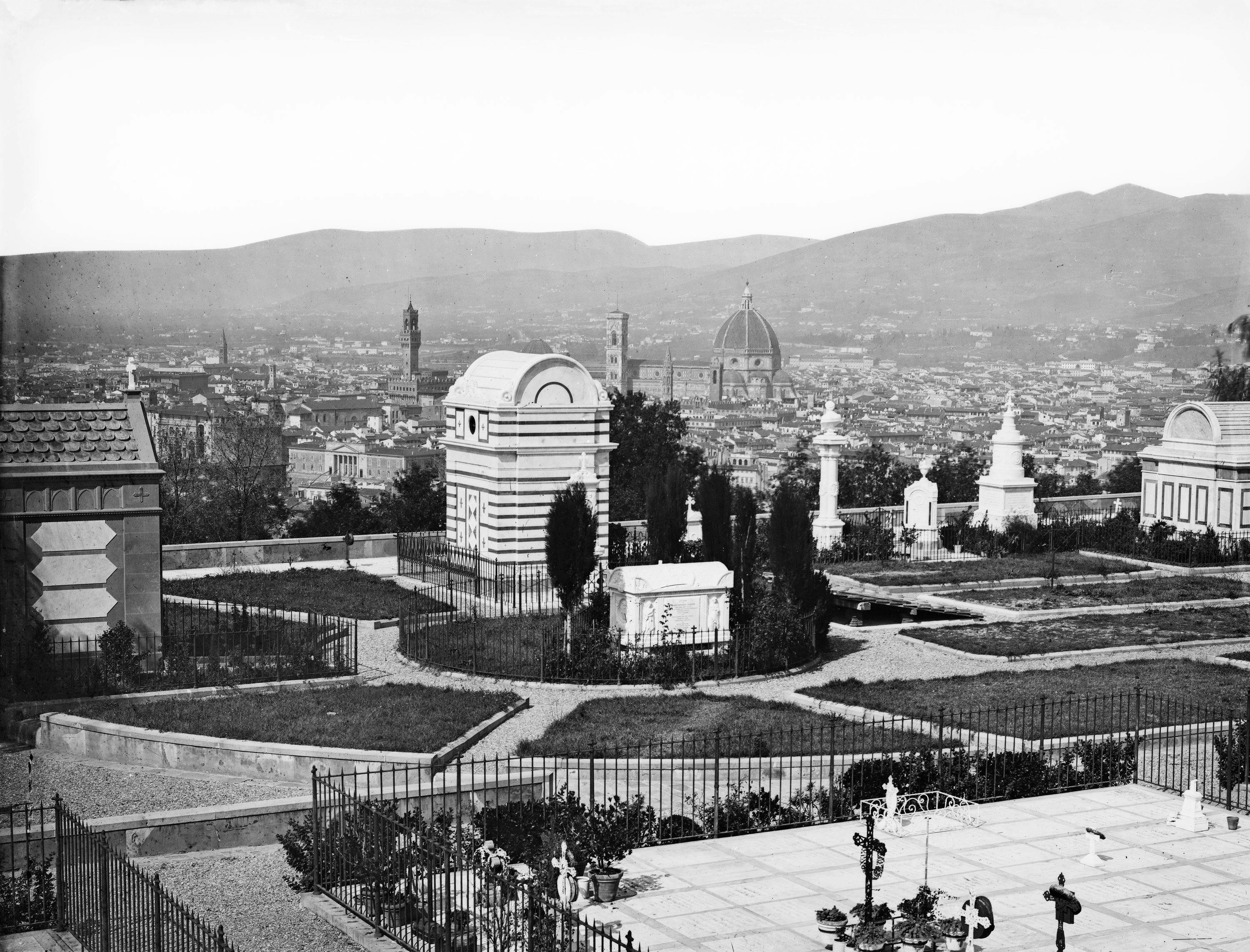 Veduta del Cimitero monumentale delle Porte Sante (Firenze, 1880 ca)