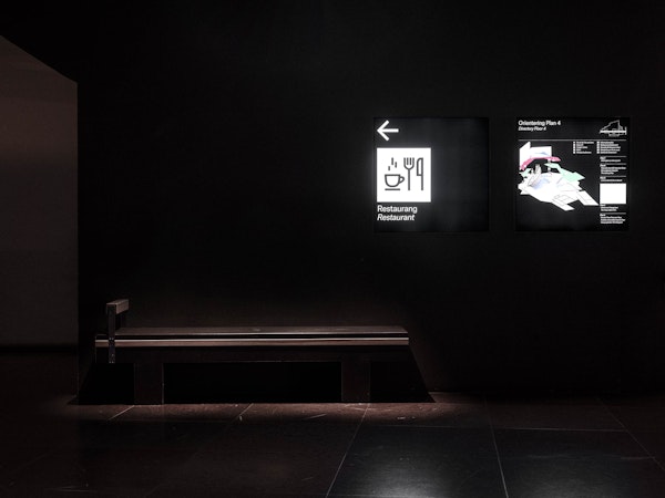 https://www.datocms-assets.com/10318/1642688223-aa_vasa_02-signage-2.jpg