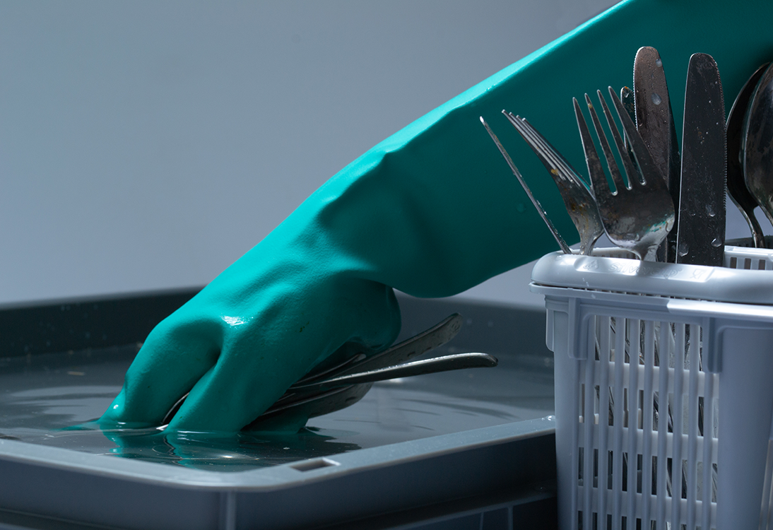 product fotografie hygiene vaatwas professionele reiniging en ontvetten bestek