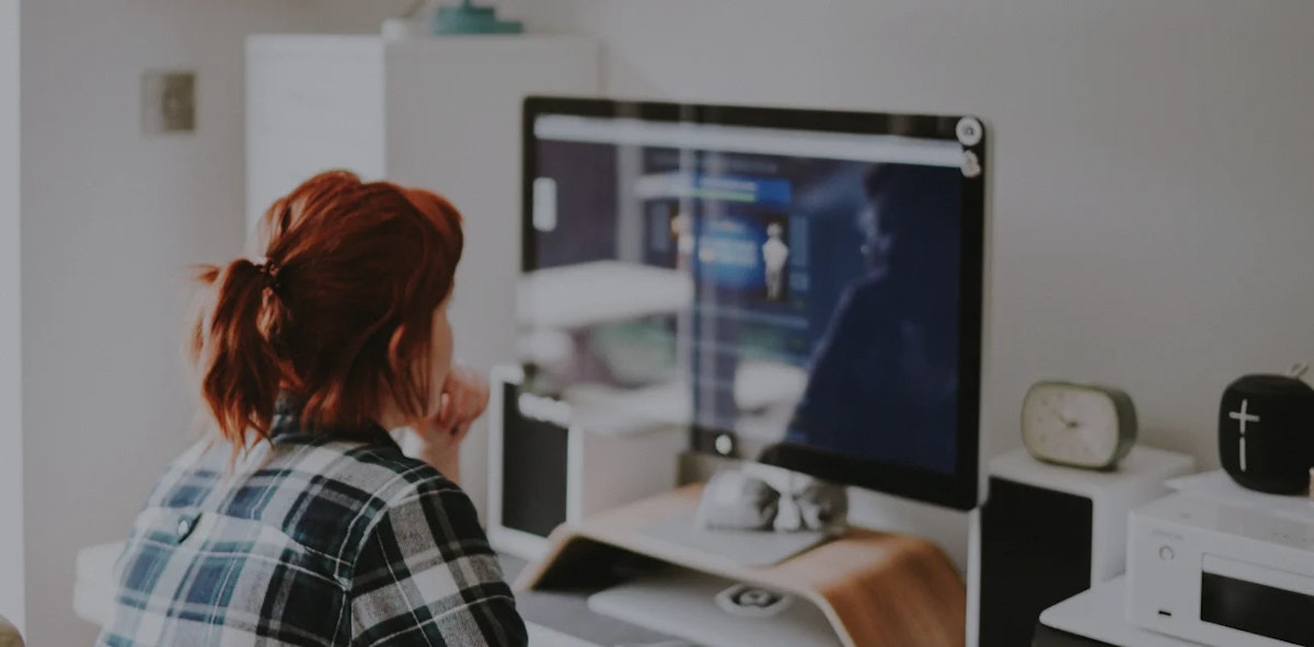 How do you calculate video completion rate?