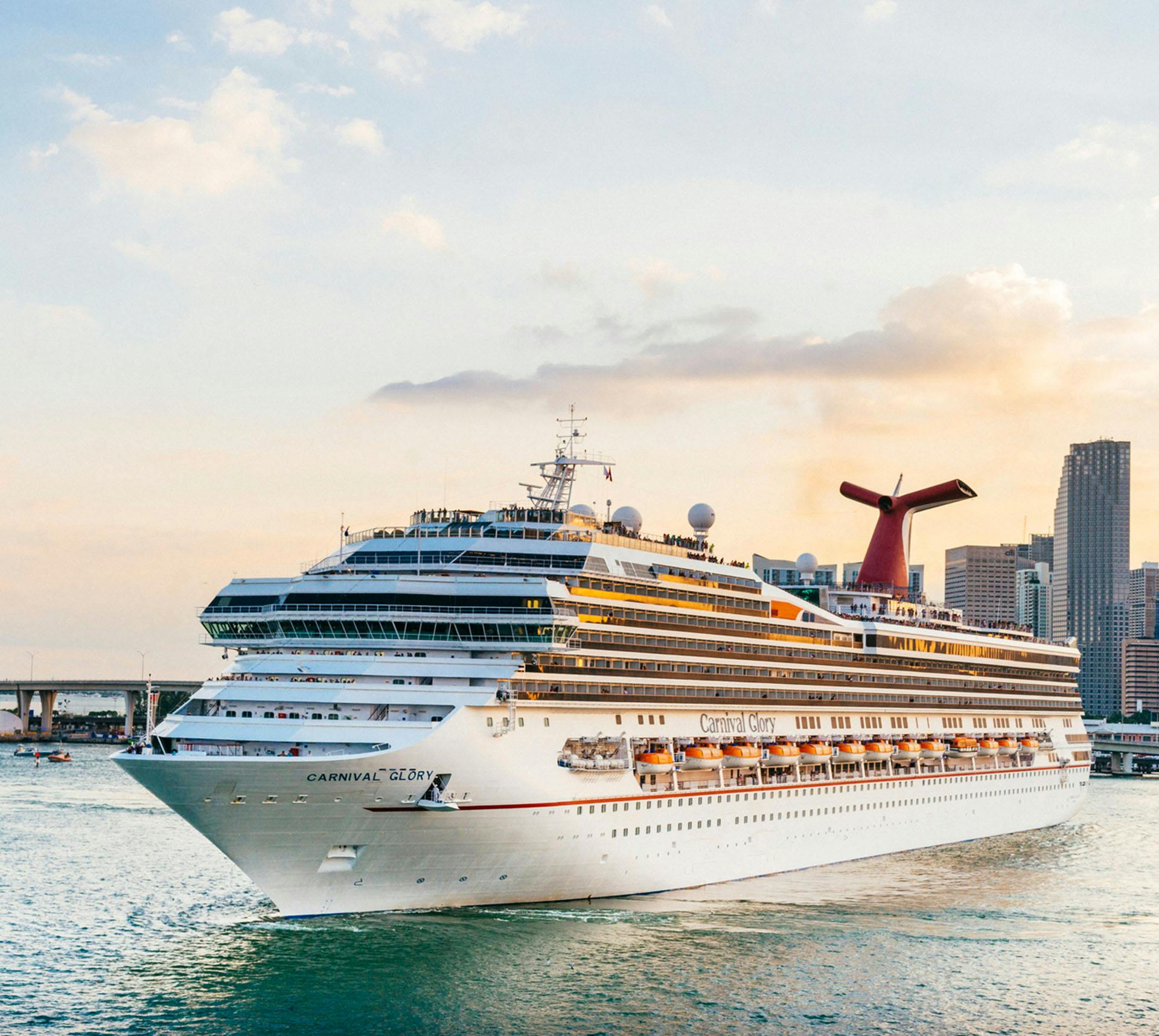 Cruise ship