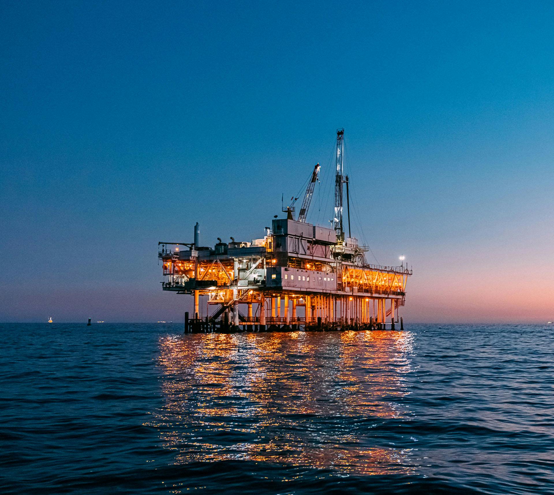 Oil rig