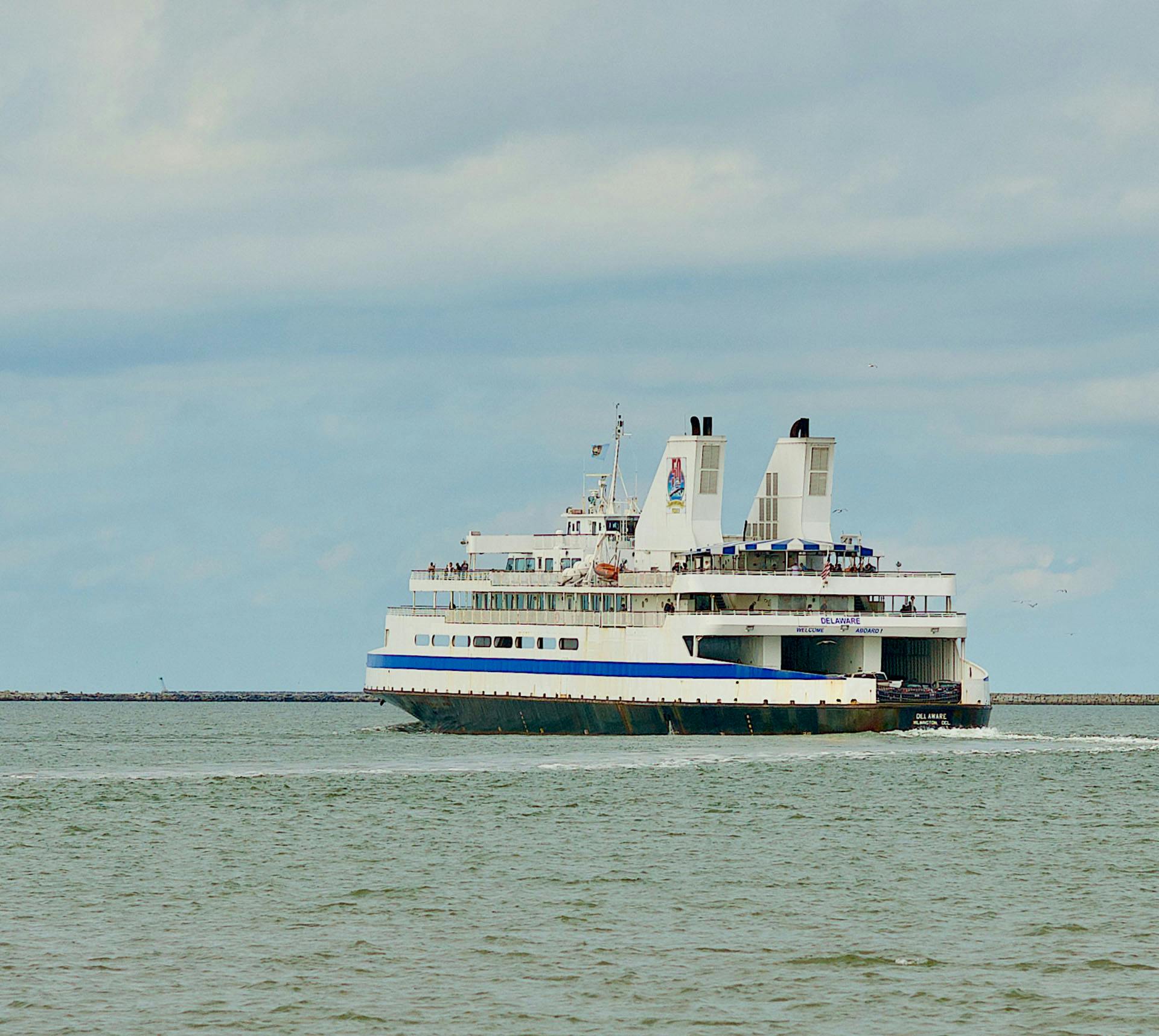 Cruise ship