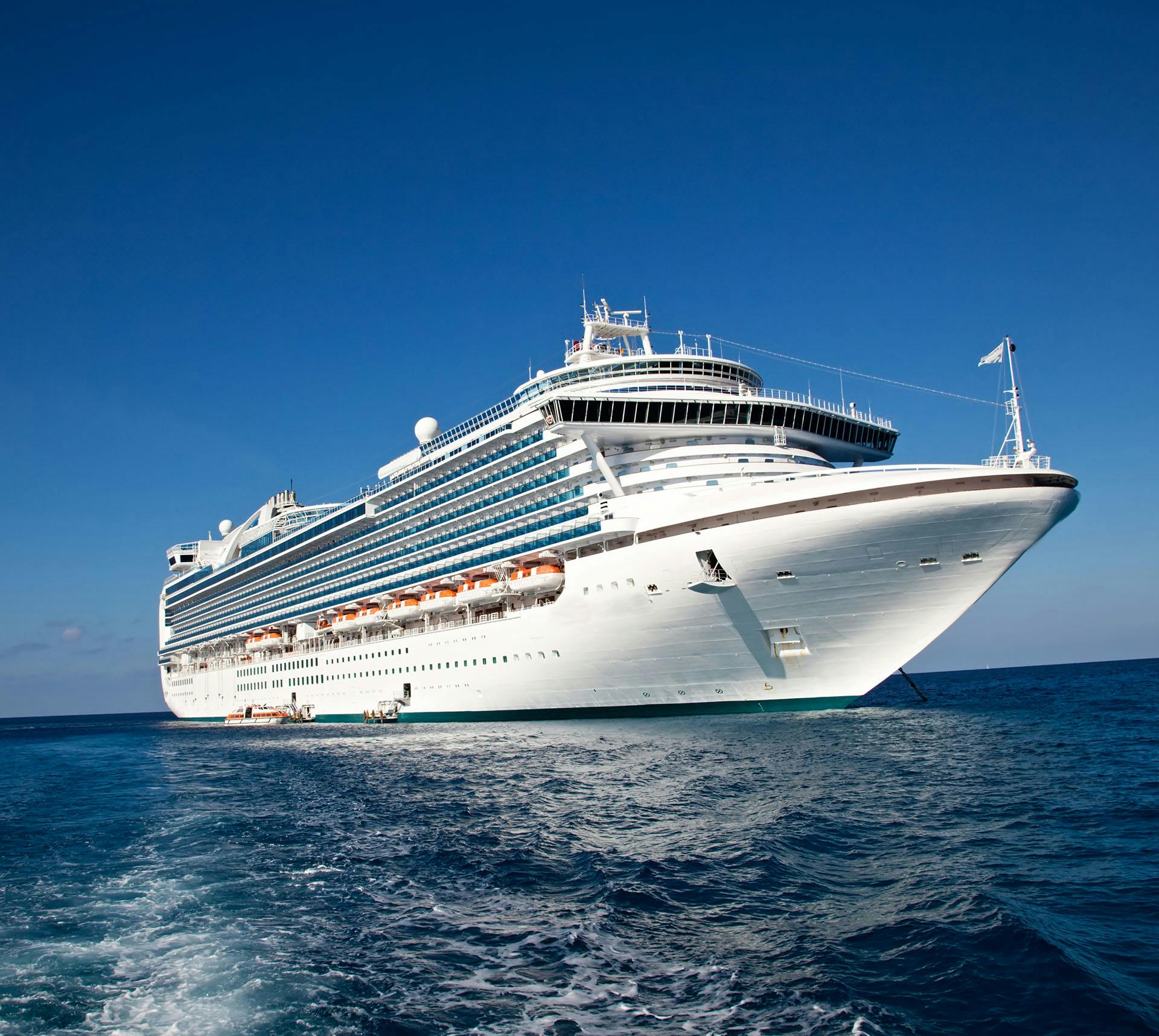 Cruise ship