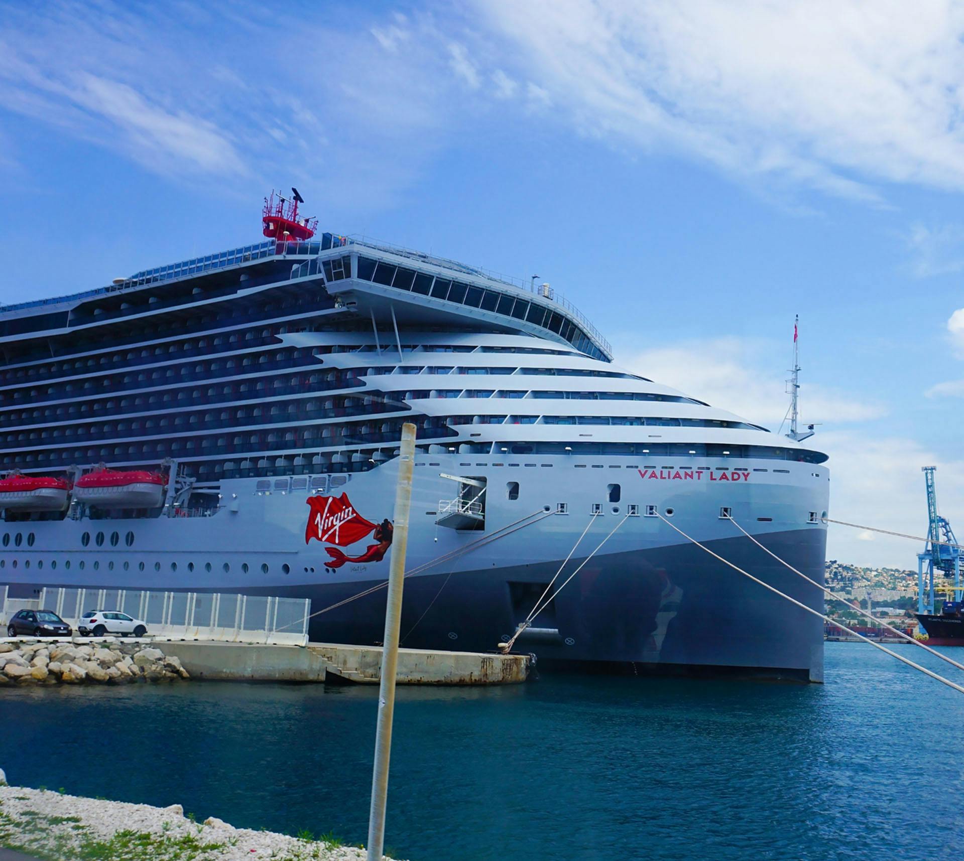 Cruise ship