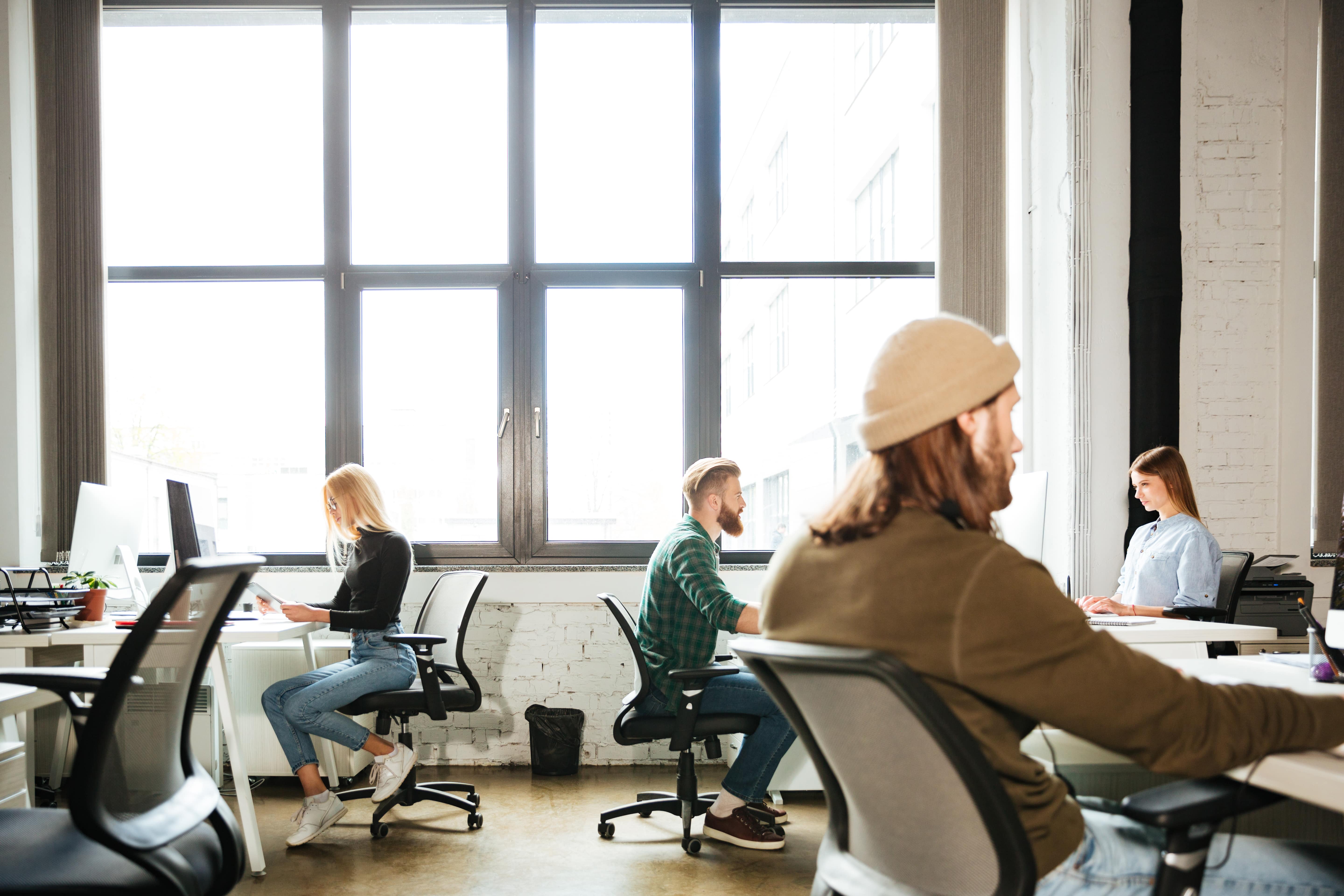 Os Benefícios dos Espaços de Coworking para Empreendedores
