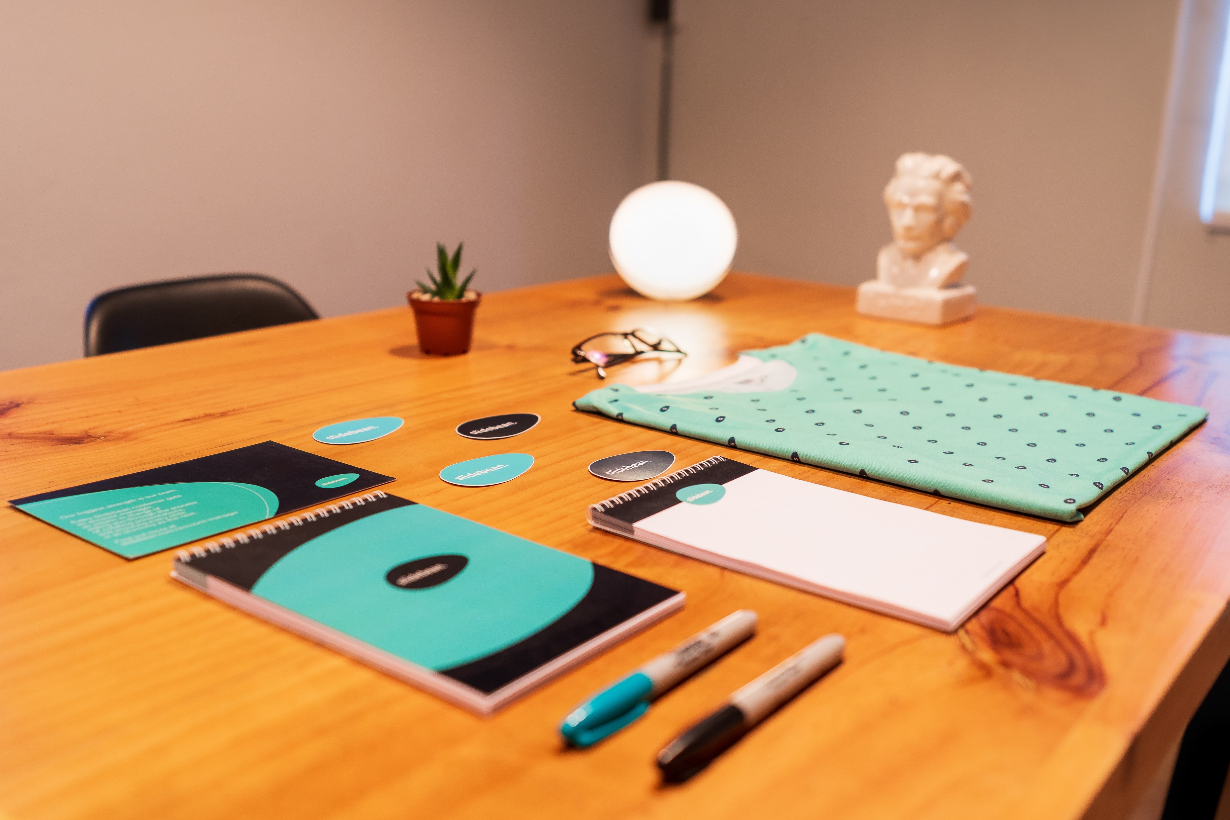 Developing a Strong Brand Identity: Tips for New Businesses