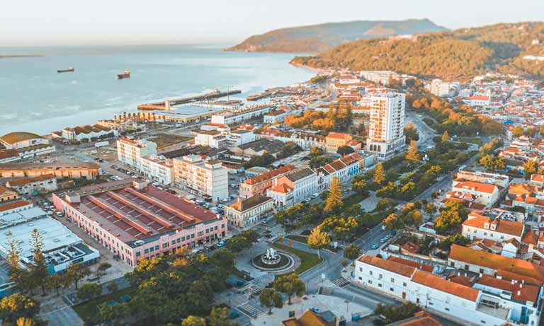 Como abrir uma empresa em Setúbal: Guia completo 2026
