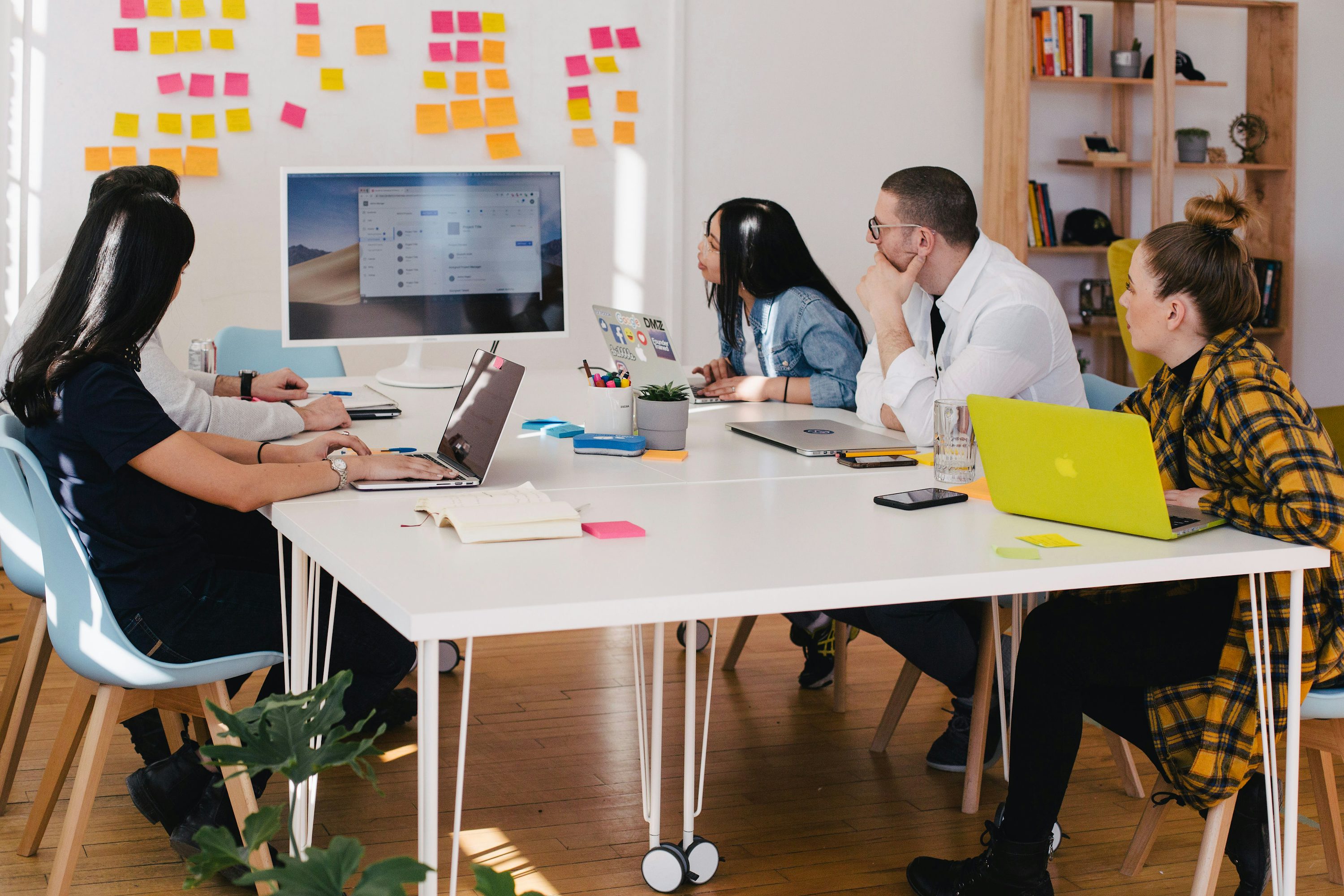 How to open a digital agency in Portugal