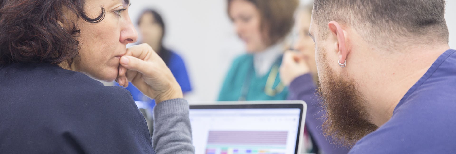 Medici veterinari al lavoro al Vet Hospital H24 Firenze Medici veterinari al lavoro al Vet Hospital H24 Firenze