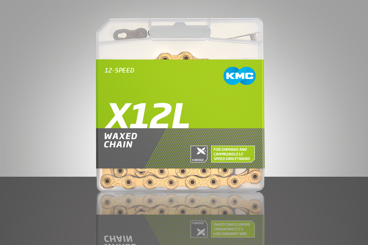 KMC - Products - X12L WAXED Aurora Green