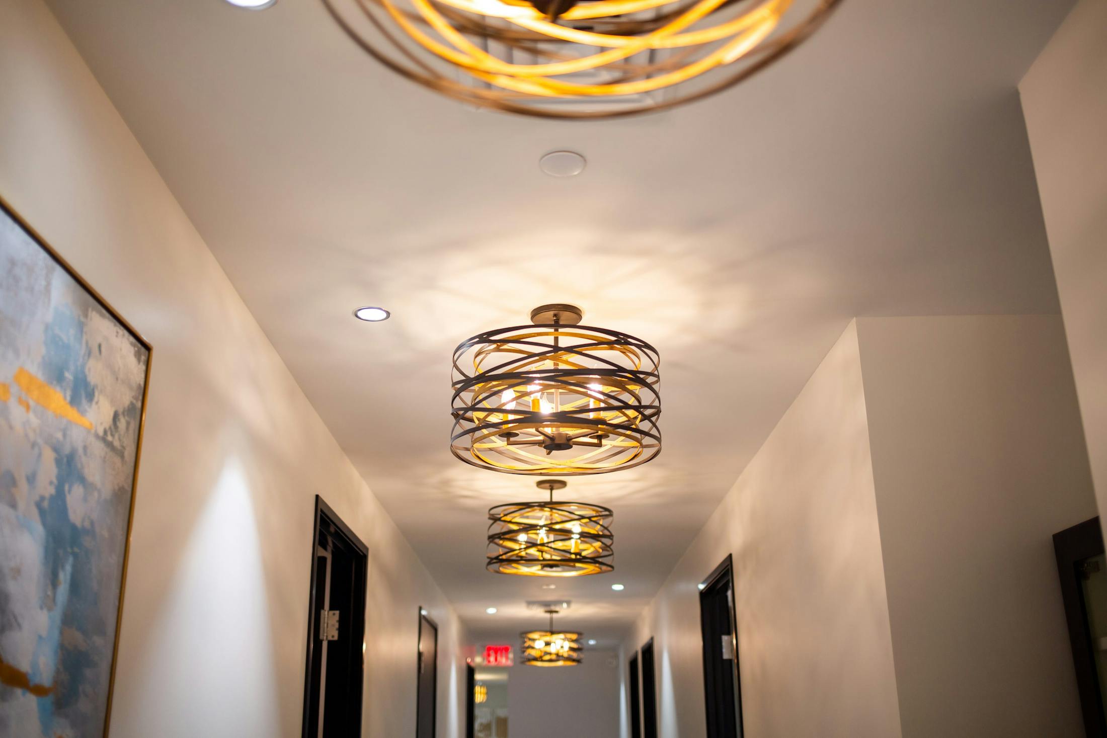 lights on a celing in a hallway