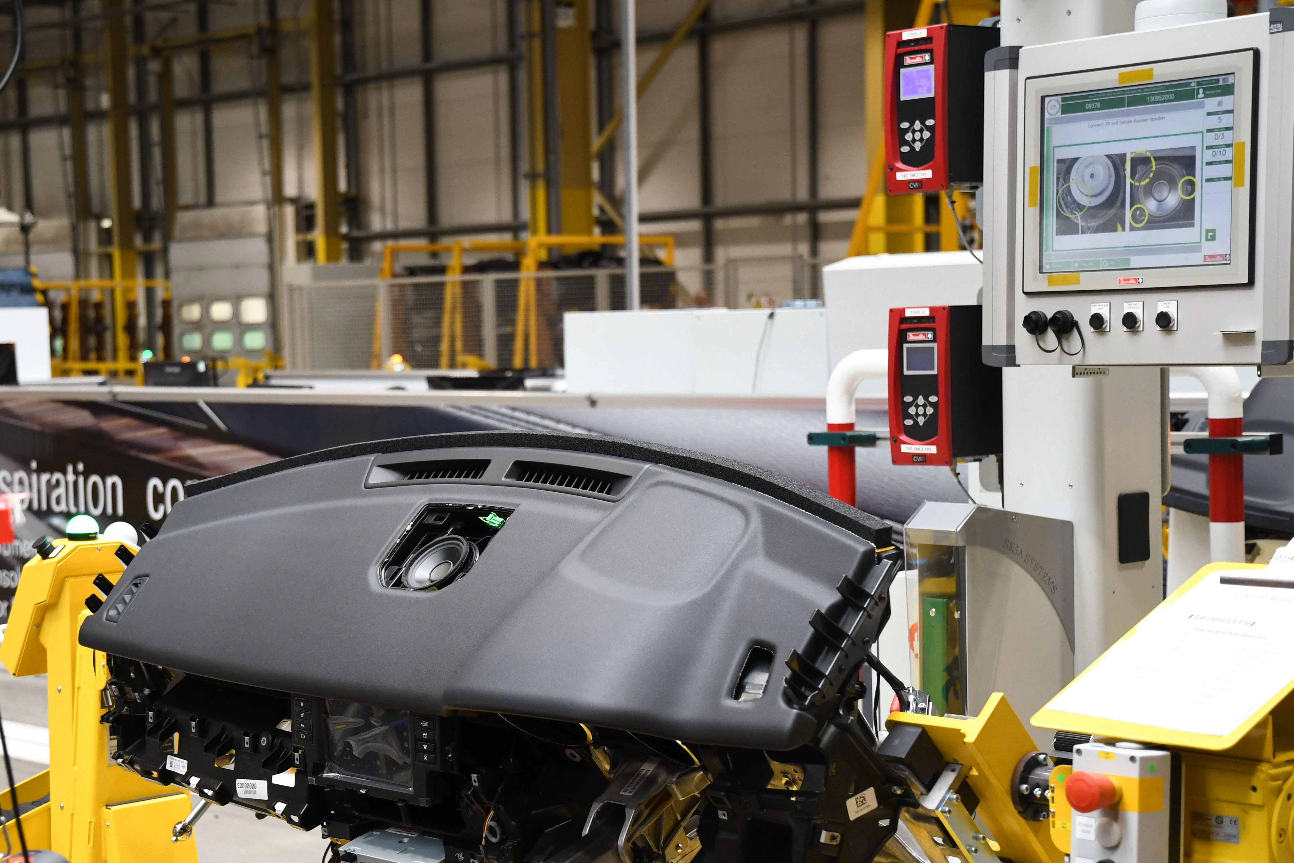Desoutter tools at IAC assembly line