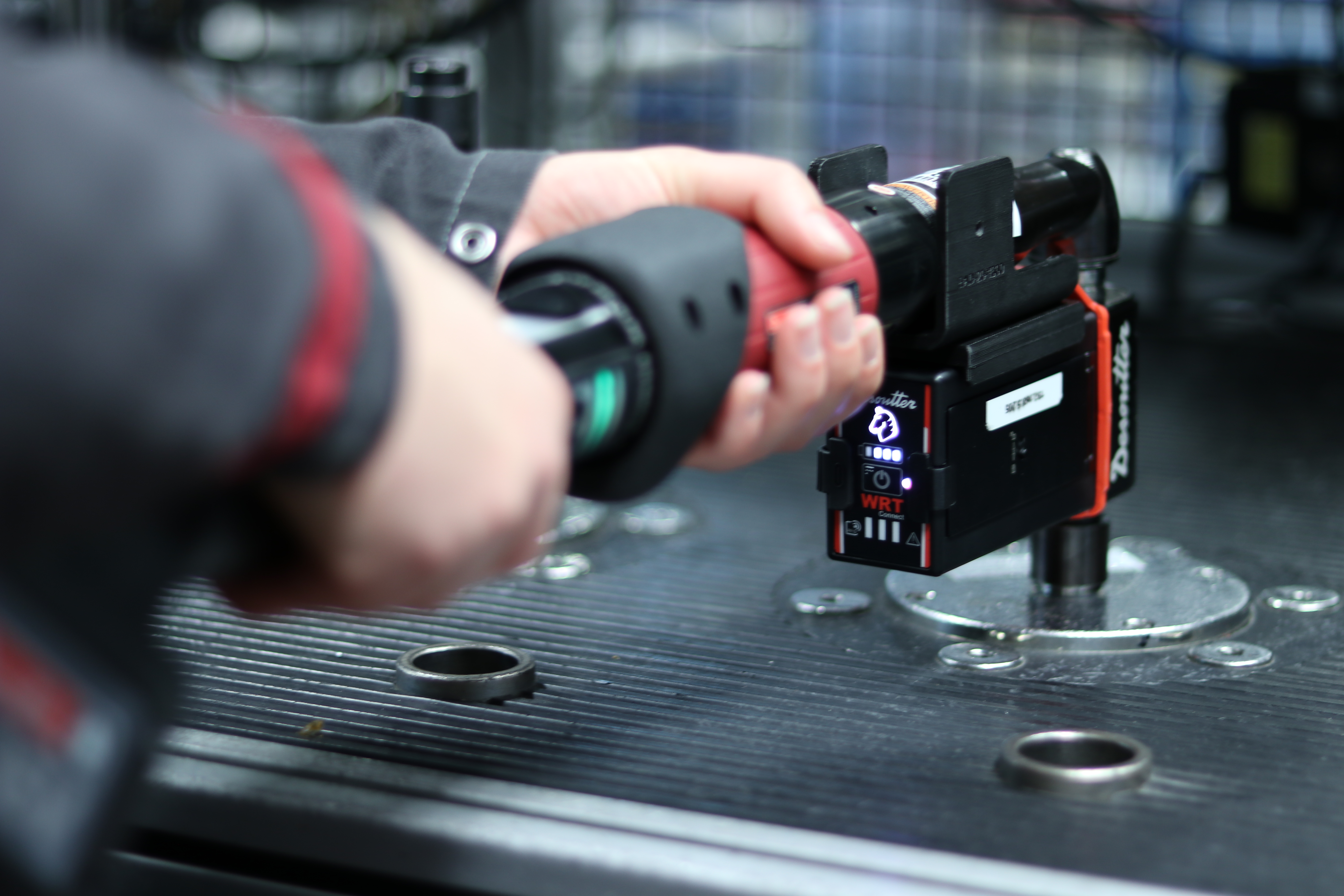 WRT  torque Transducer with operator