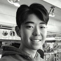 Justin Yi headshot