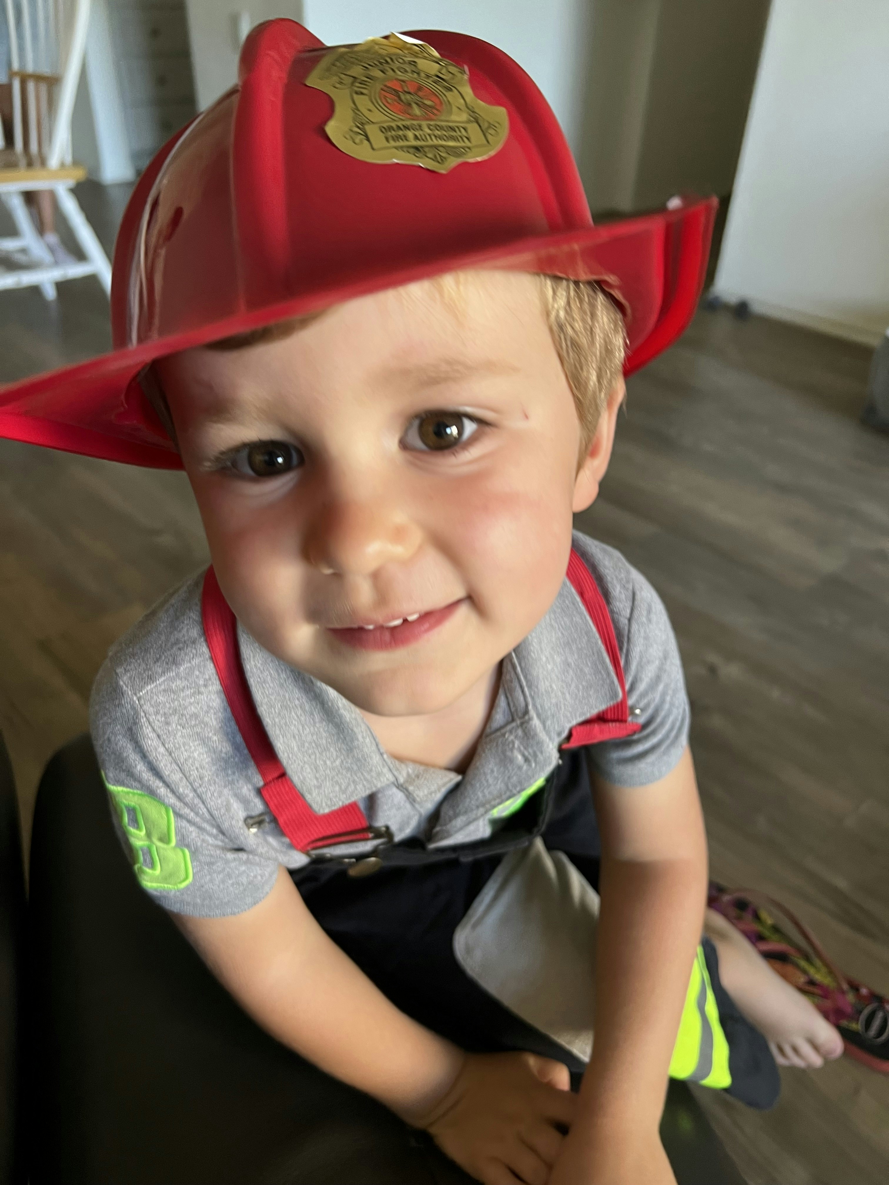 Img: clothing, hardhat, helmet, hat, person, face, head, photography, portrait
