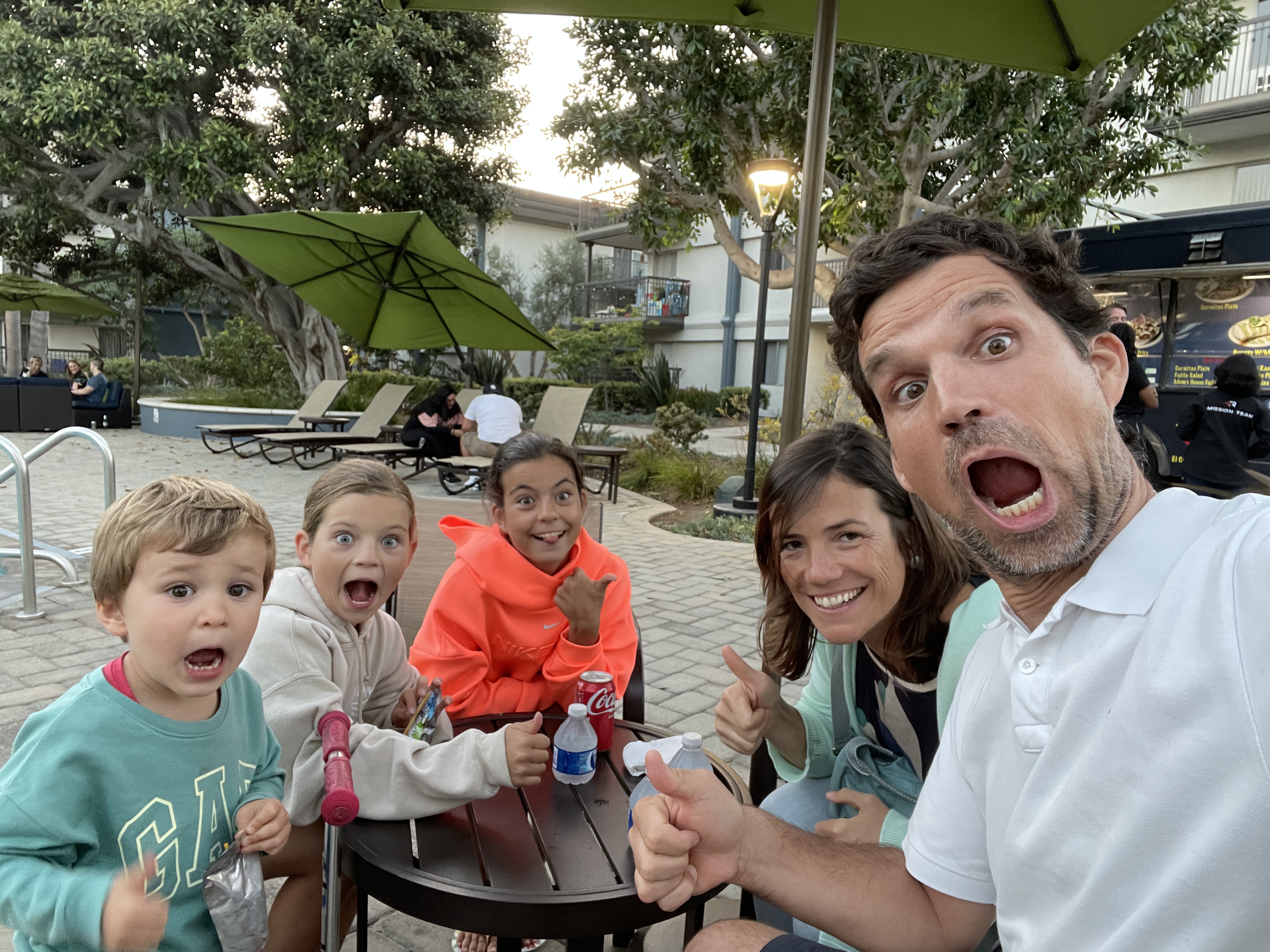 Img: shelter, restaurant, finger, person, adult, male, man, boy, child, cafe