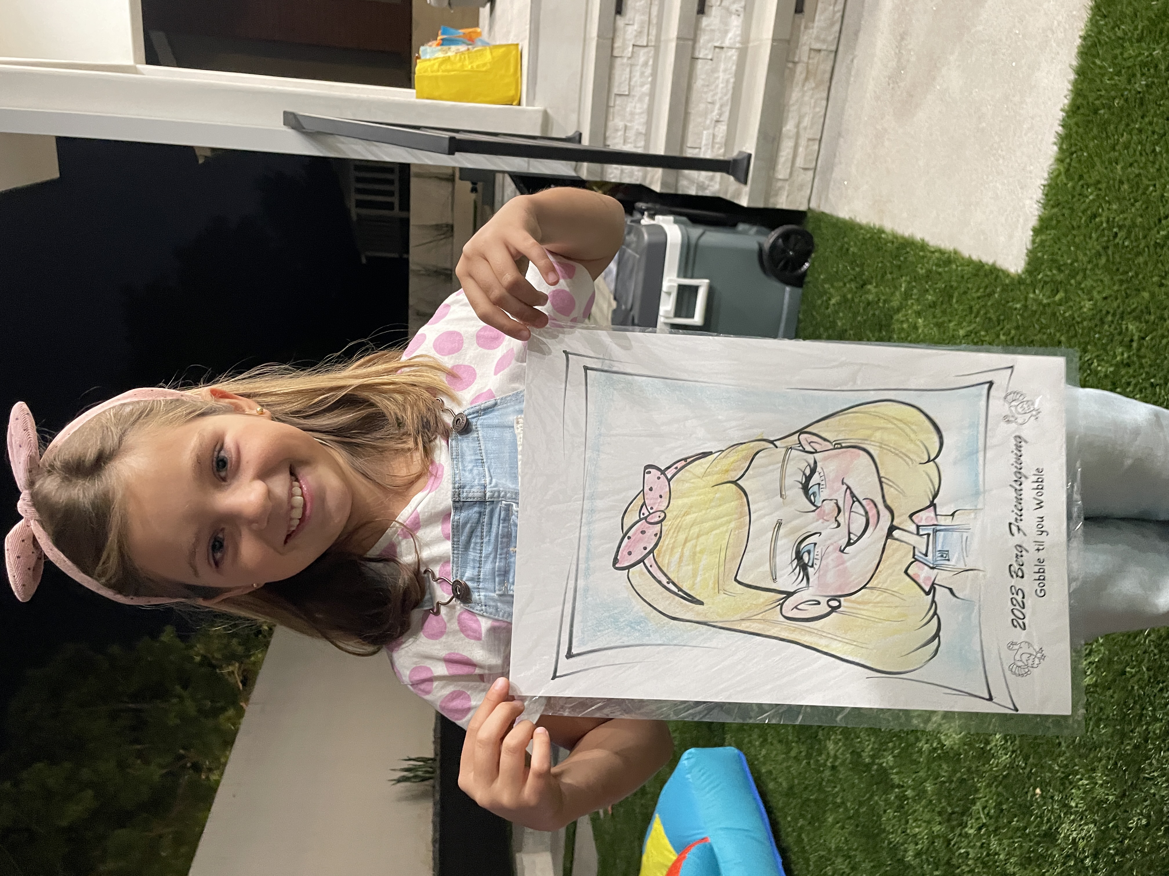 Img: person, photography, portrait, finger, grass, t-shirt, child, female, girl, advertisement