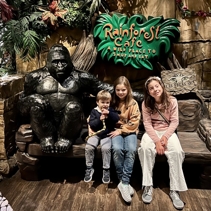 Img: people, person, pants, boy, child, male, adult, man, jeans, head