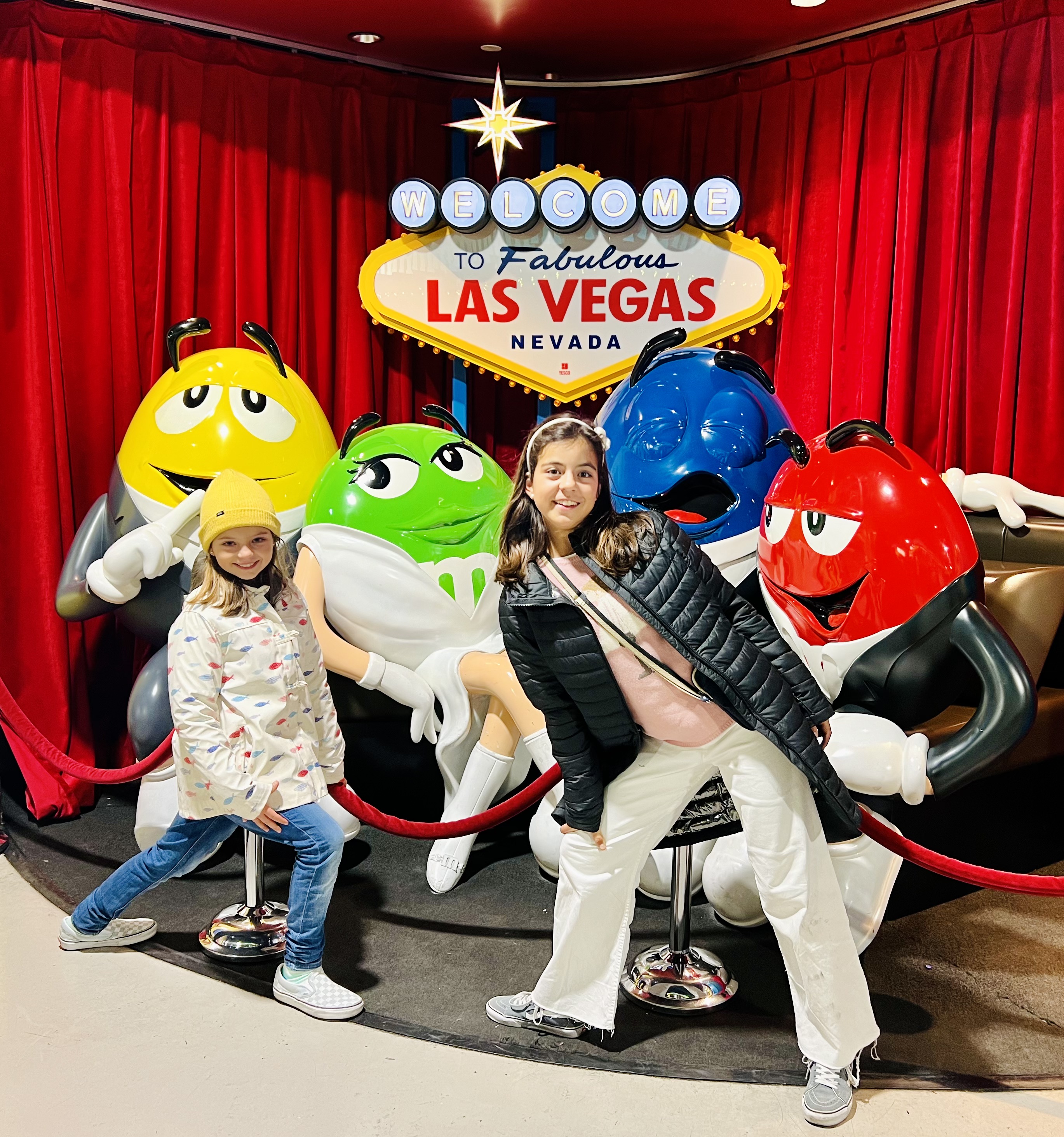 Img: people, person, footwear, shoe, glove, child, female, girl, helmet, pants